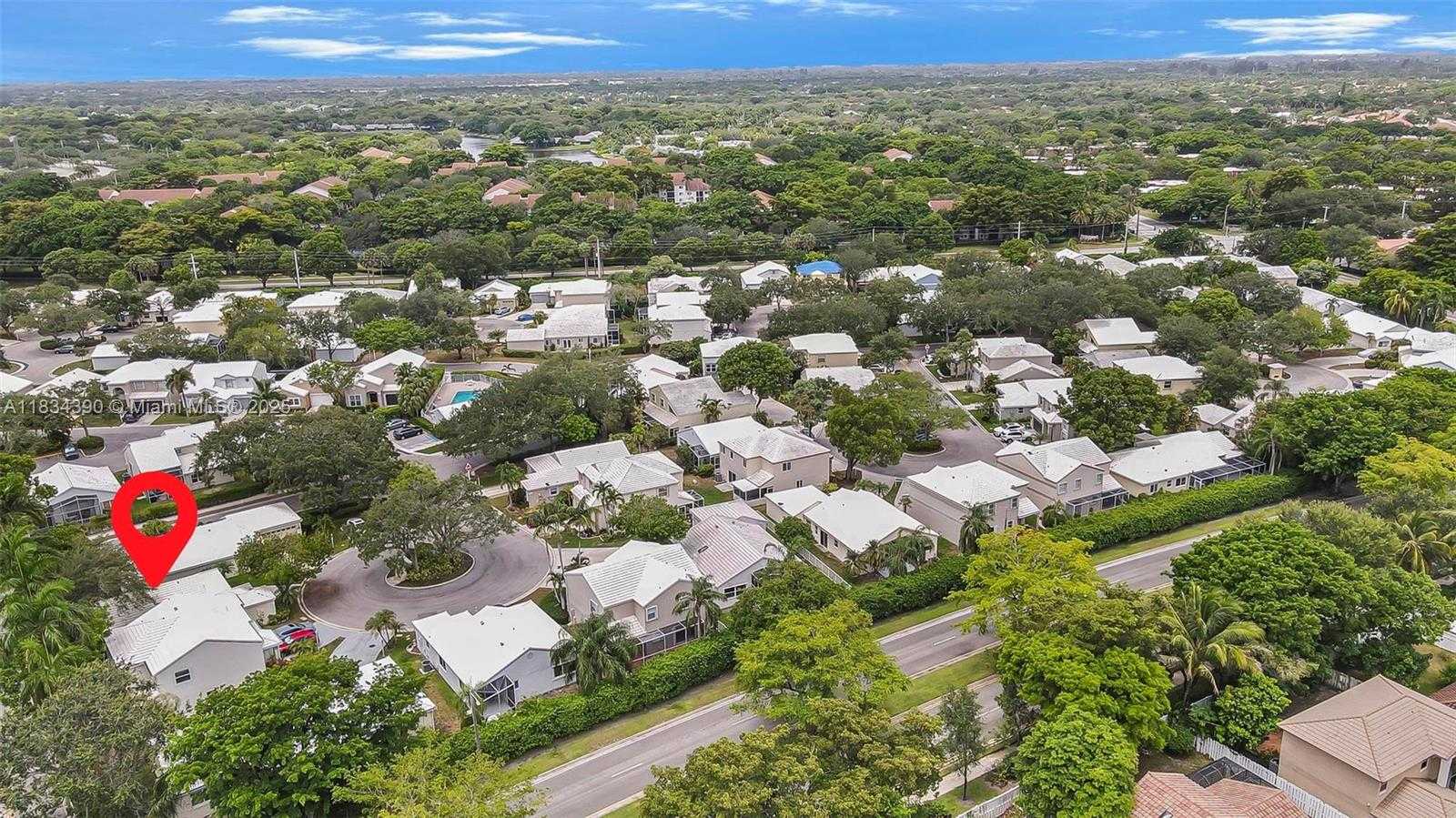 Small Image of 9614 NORTH WEST 8TH CIR, Plantation Number 29