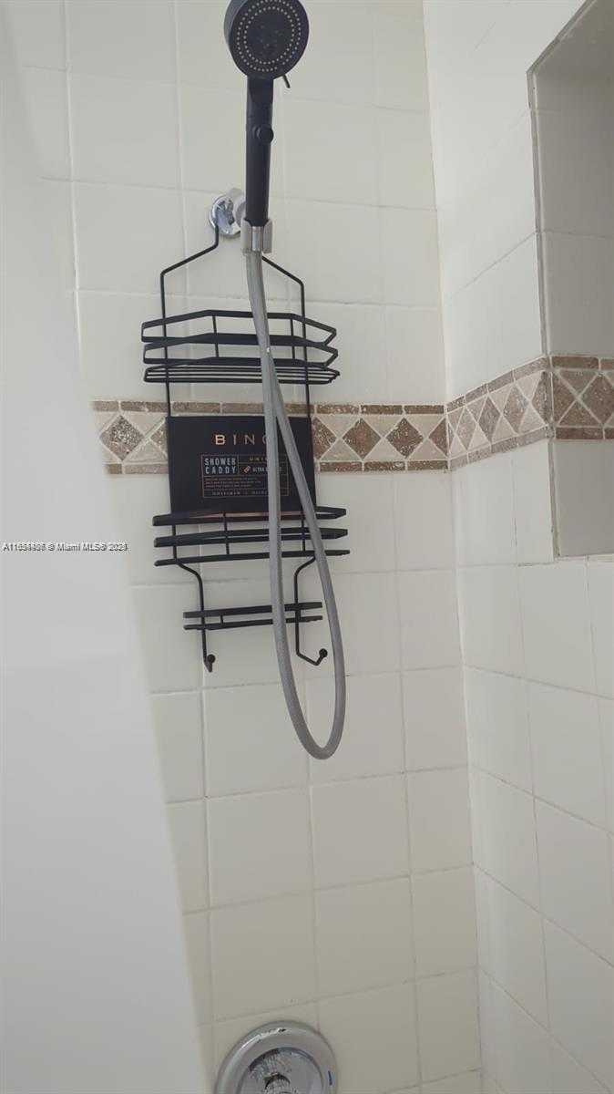 Small Image of 6137 DEWEY ST, Hollywood Number 9
