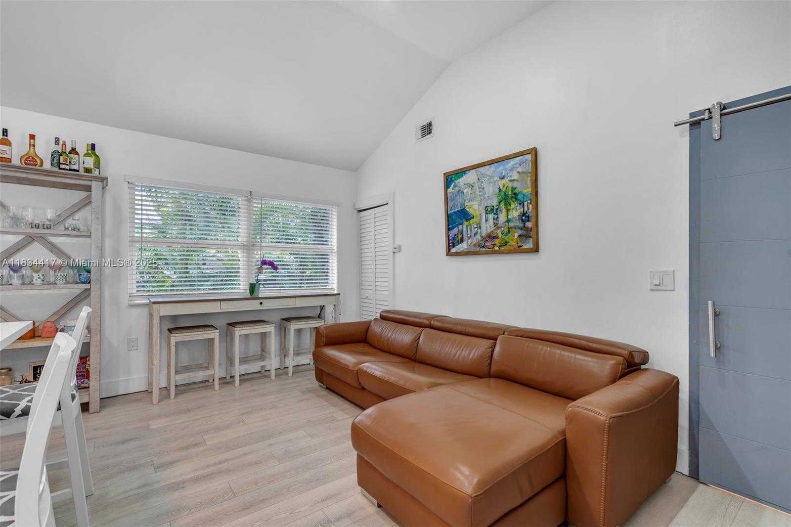Small Image of 1341 NORTH EAST 151ST ST, North Miami Beach Number 10
