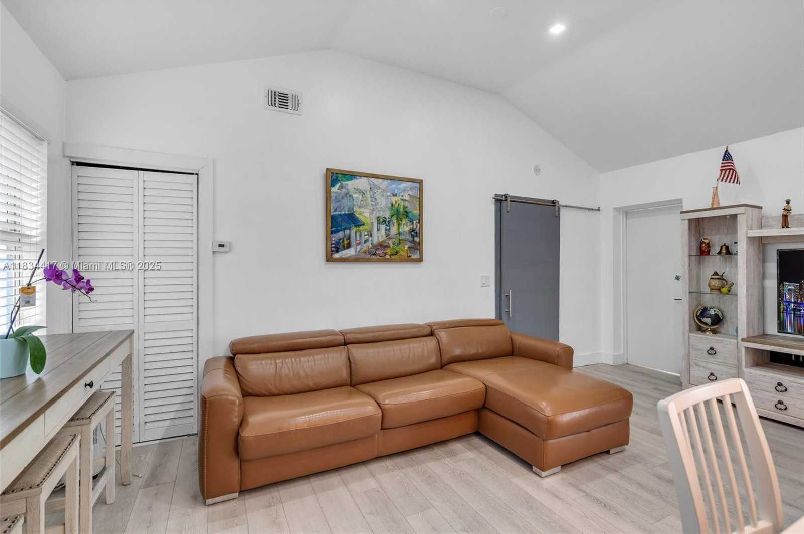 Small Image of 1341 NORTH EAST 151ST ST, North Miami Beach Number 11