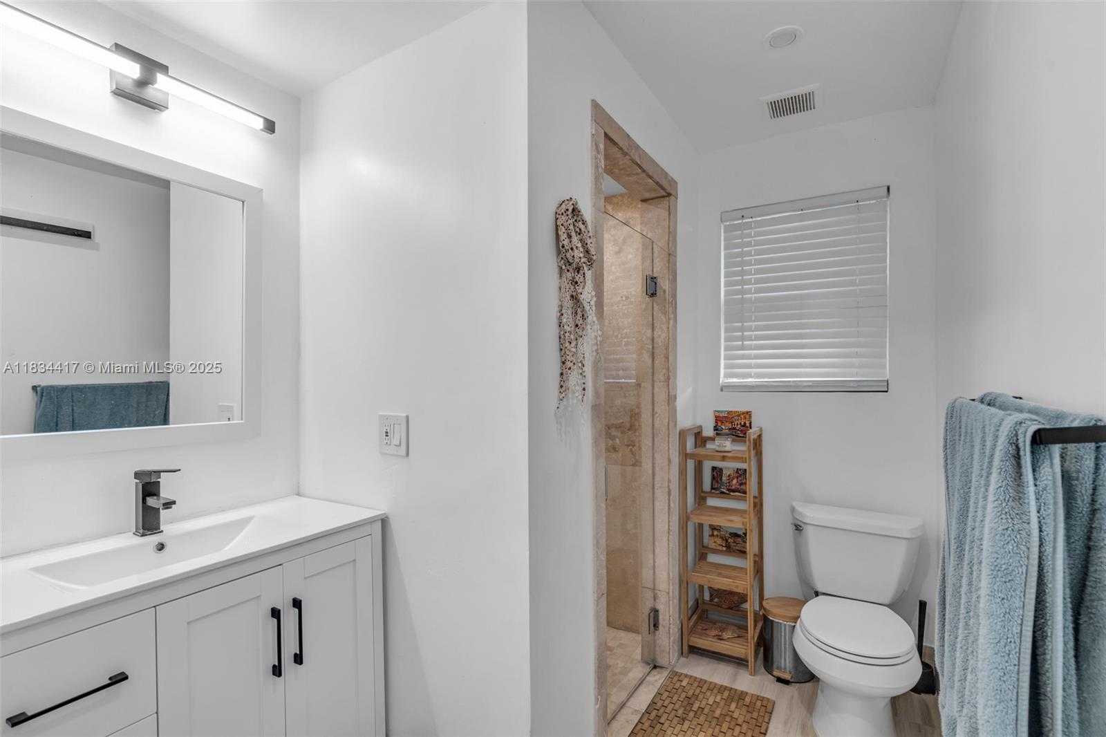 Small Image of 1341 NORTH EAST 151ST ST, North Miami Beach Number 14