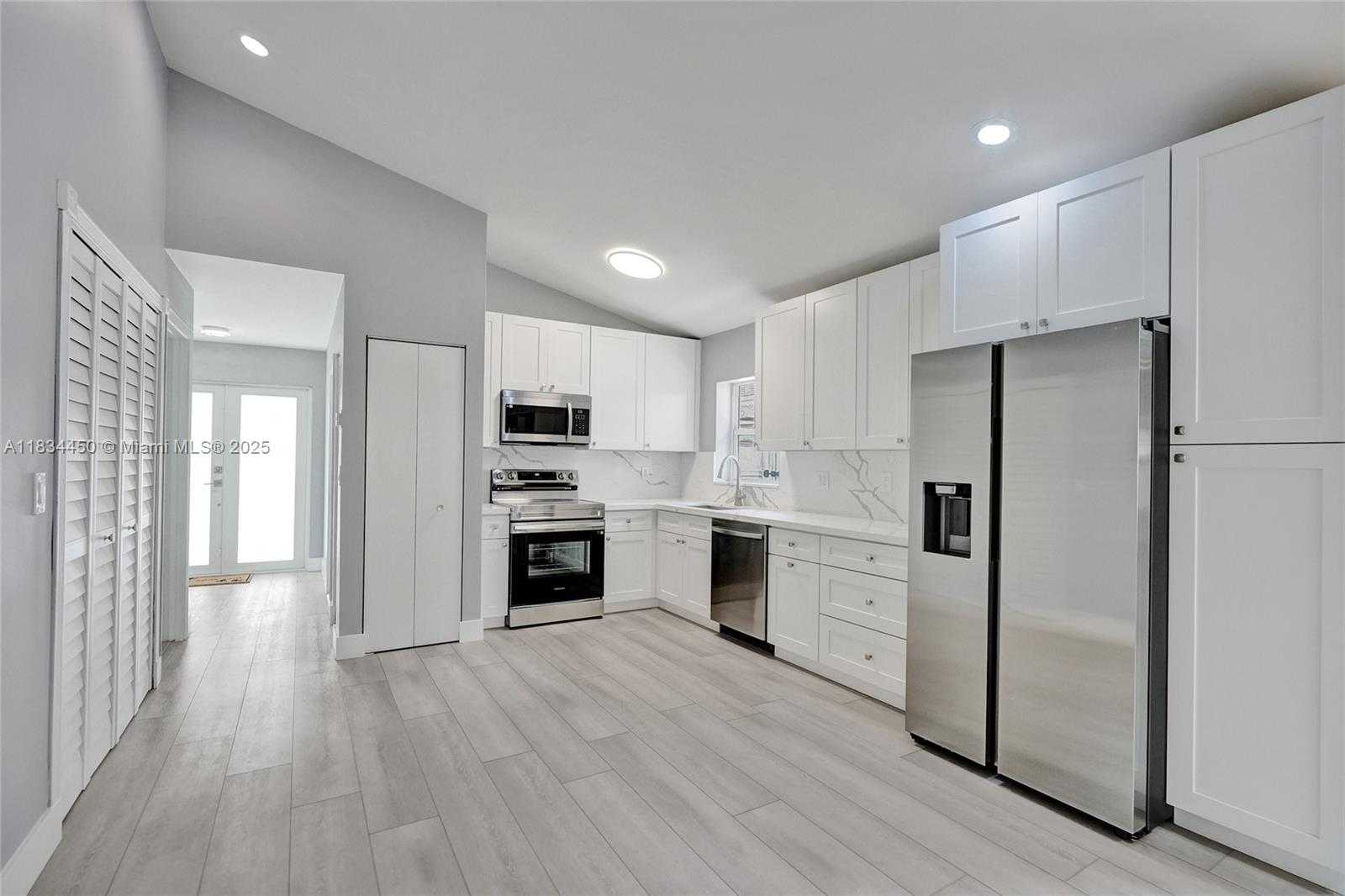 Small Image of 2349 NORTH WEST 34TH AVE, Coconut Creek Number 2