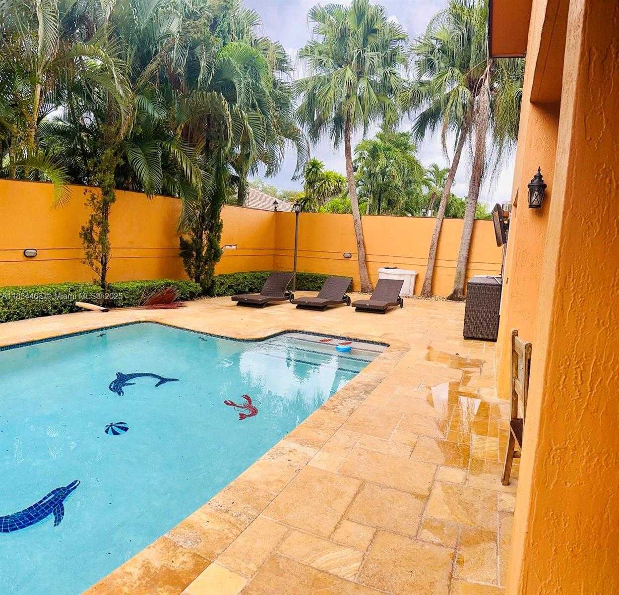 Small Image of 8565 NORTH WEST 168TH TER, Miami Lakes Number 39