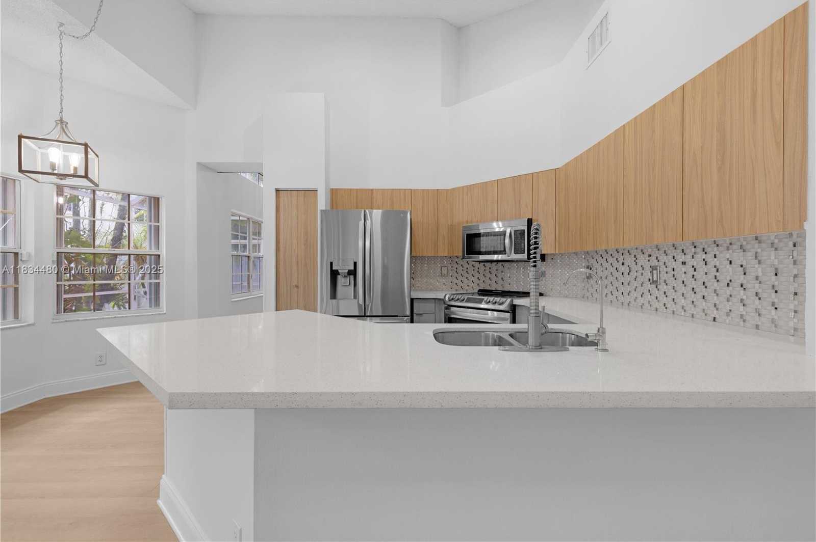 Small Image of 1525 SEABAY RD, Weston Number 15