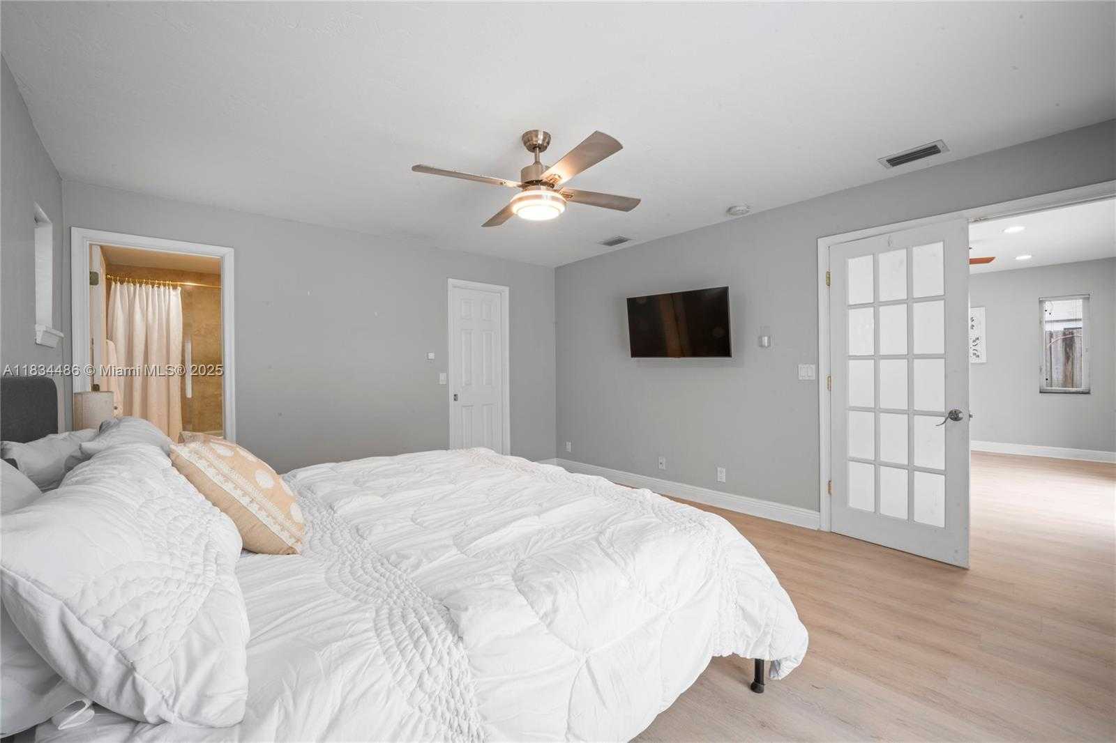 Small Image of 614 NORTH EAST 10TH AVE, Fort Lauderdale Number 31