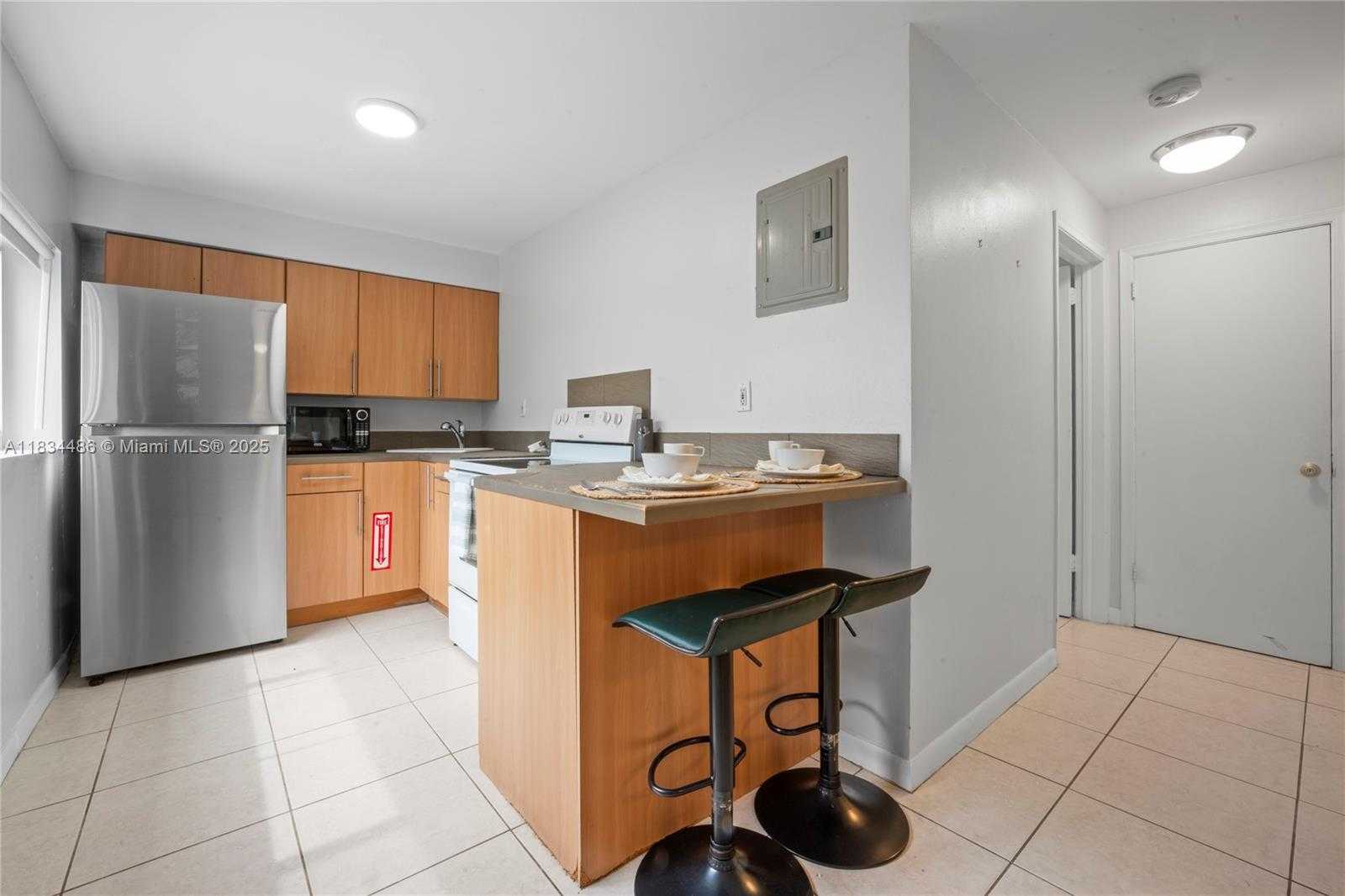 Small Image of 614 NORTH EAST 10TH AVE, Fort Lauderdale Number 43