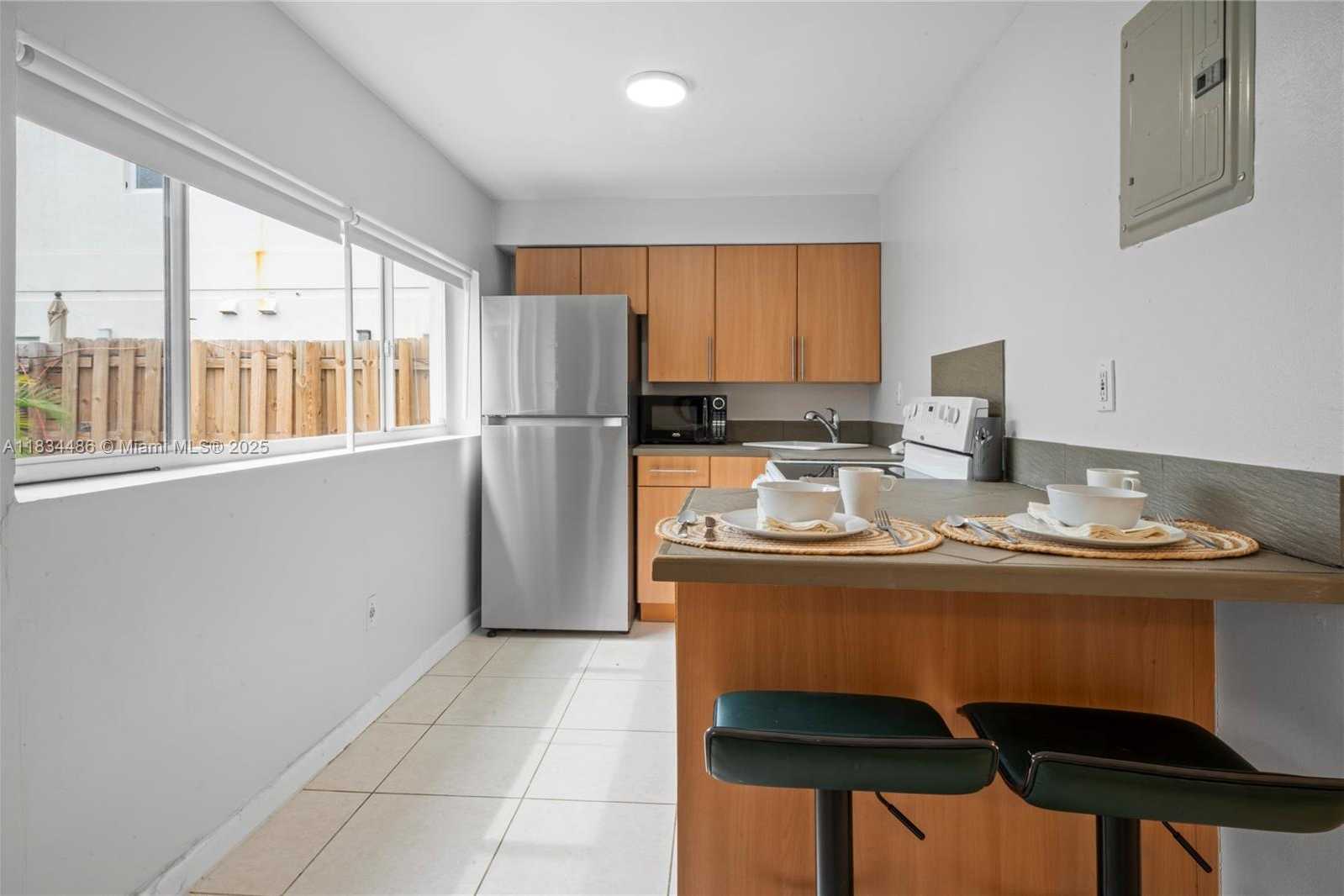 Small Image of 614 NORTH EAST 10TH AVE, Fort Lauderdale Number 44