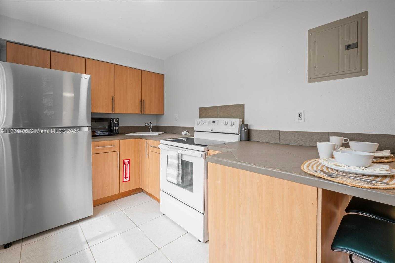Small Image of 614 NORTH EAST 10TH AVE, Fort Lauderdale Number 45