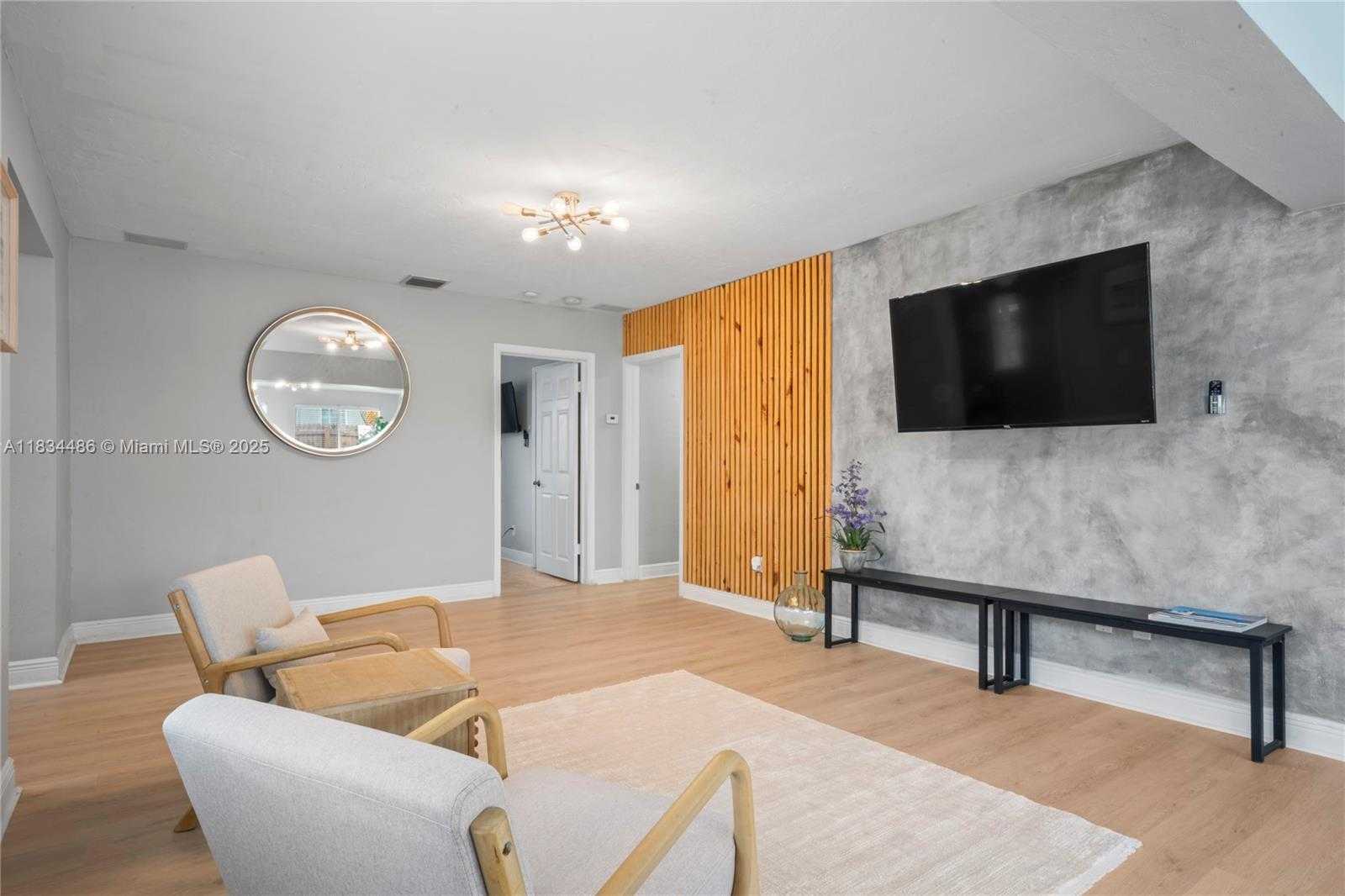 Small Image of 614 NORTH EAST 10TH AVE, Fort Lauderdale Number 8