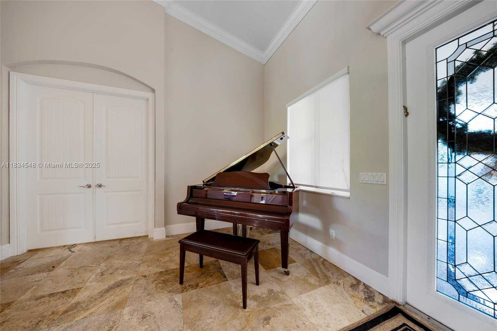 Small Image of 16701 SOUTH WEST 49TH ST, Southwest Ranches Number 26