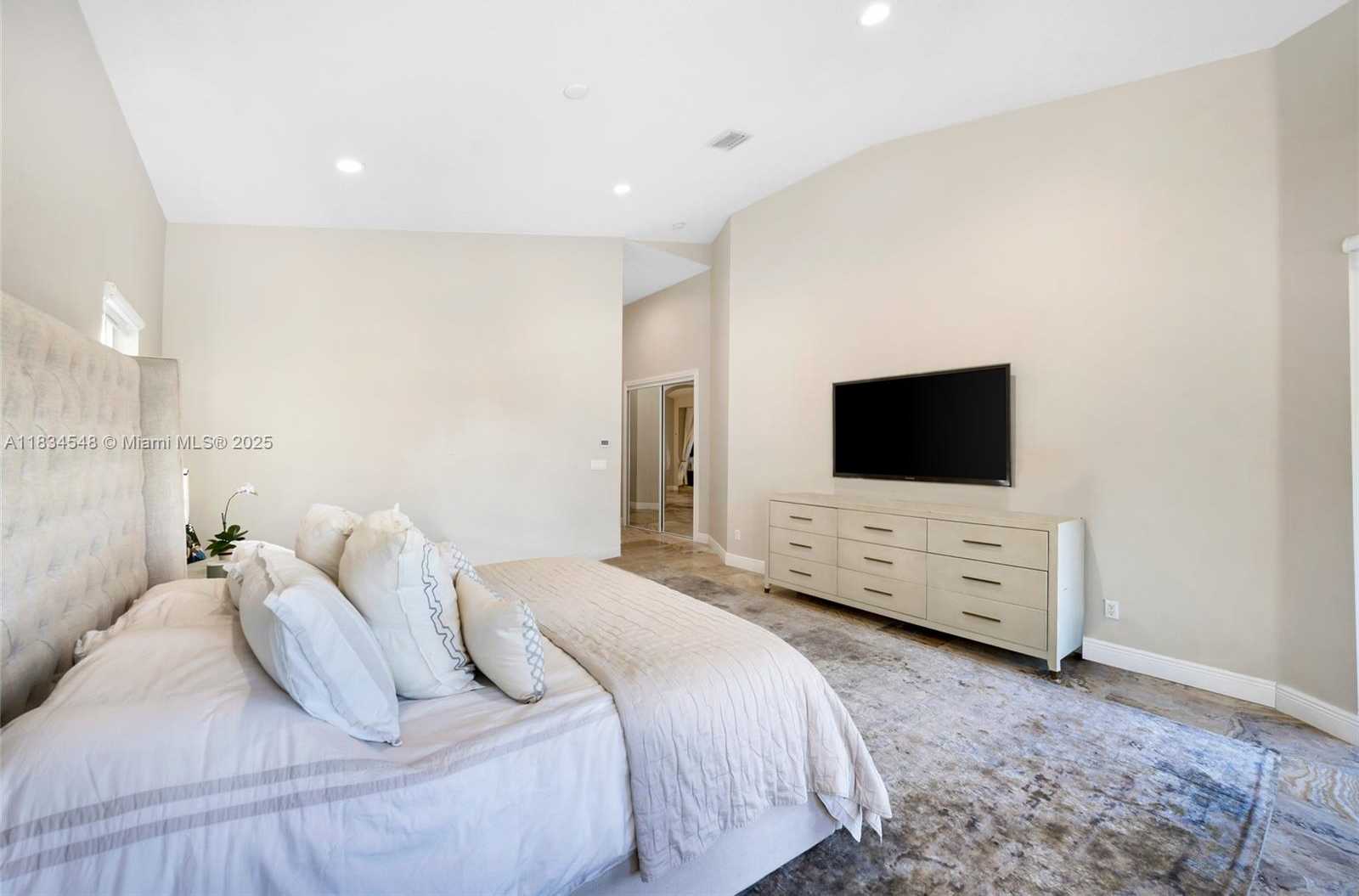 Small Image of 16701 SOUTH WEST 49TH ST, Southwest Ranches Number 36