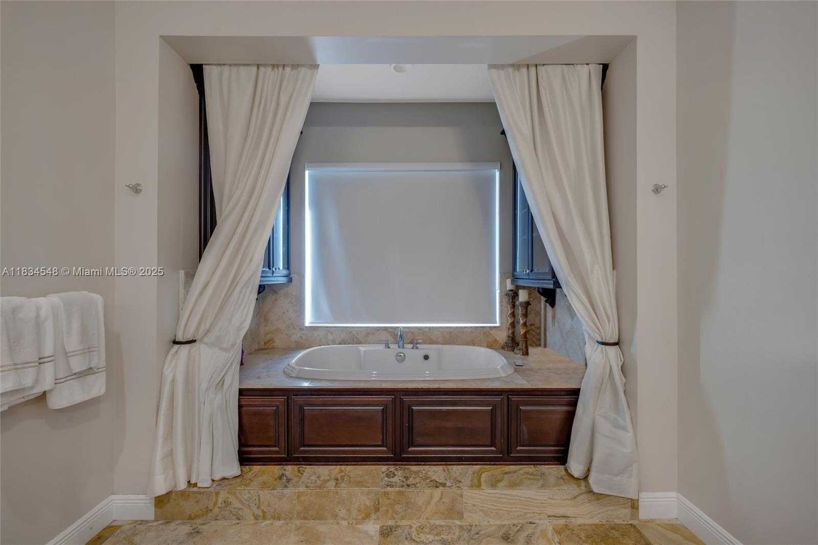 Small Image of 16701 SOUTH WEST 49TH ST, Southwest Ranches Number 41