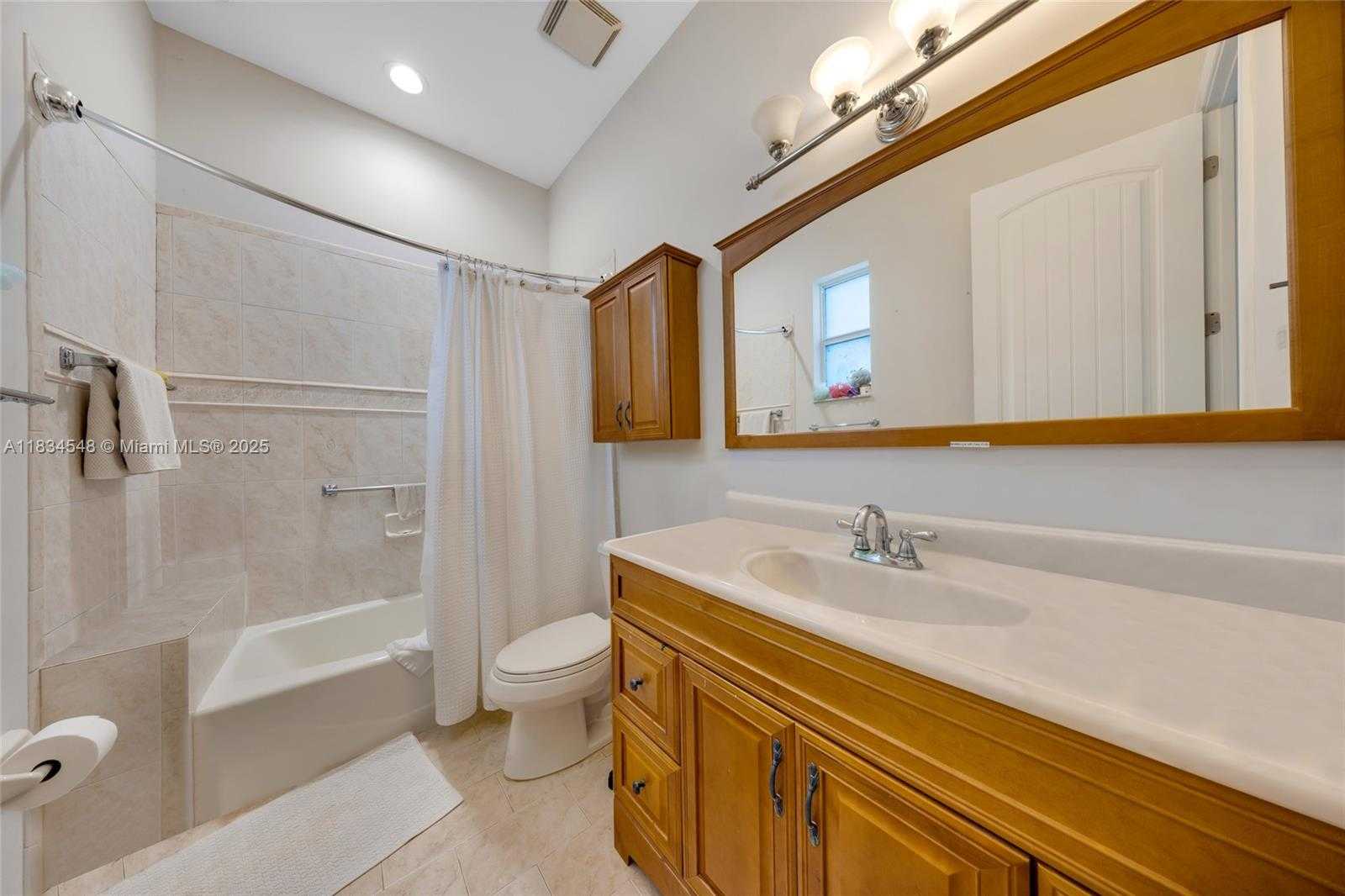 Small Image of 16701 SOUTH WEST 49TH ST, Southwest Ranches Number 47