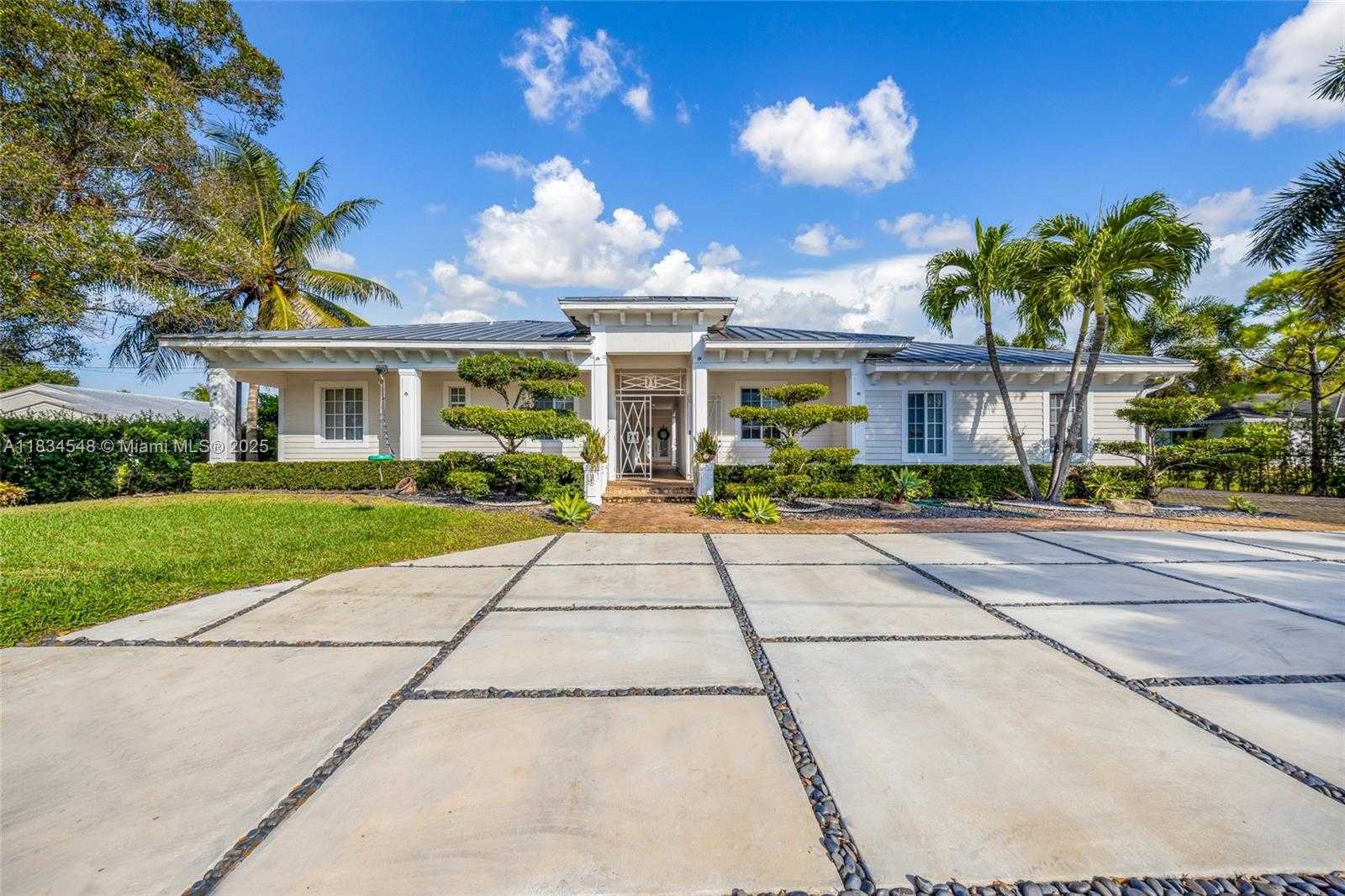 Small Image of 16701 SOUTH WEST 49TH ST, Southwest Ranches Number 5