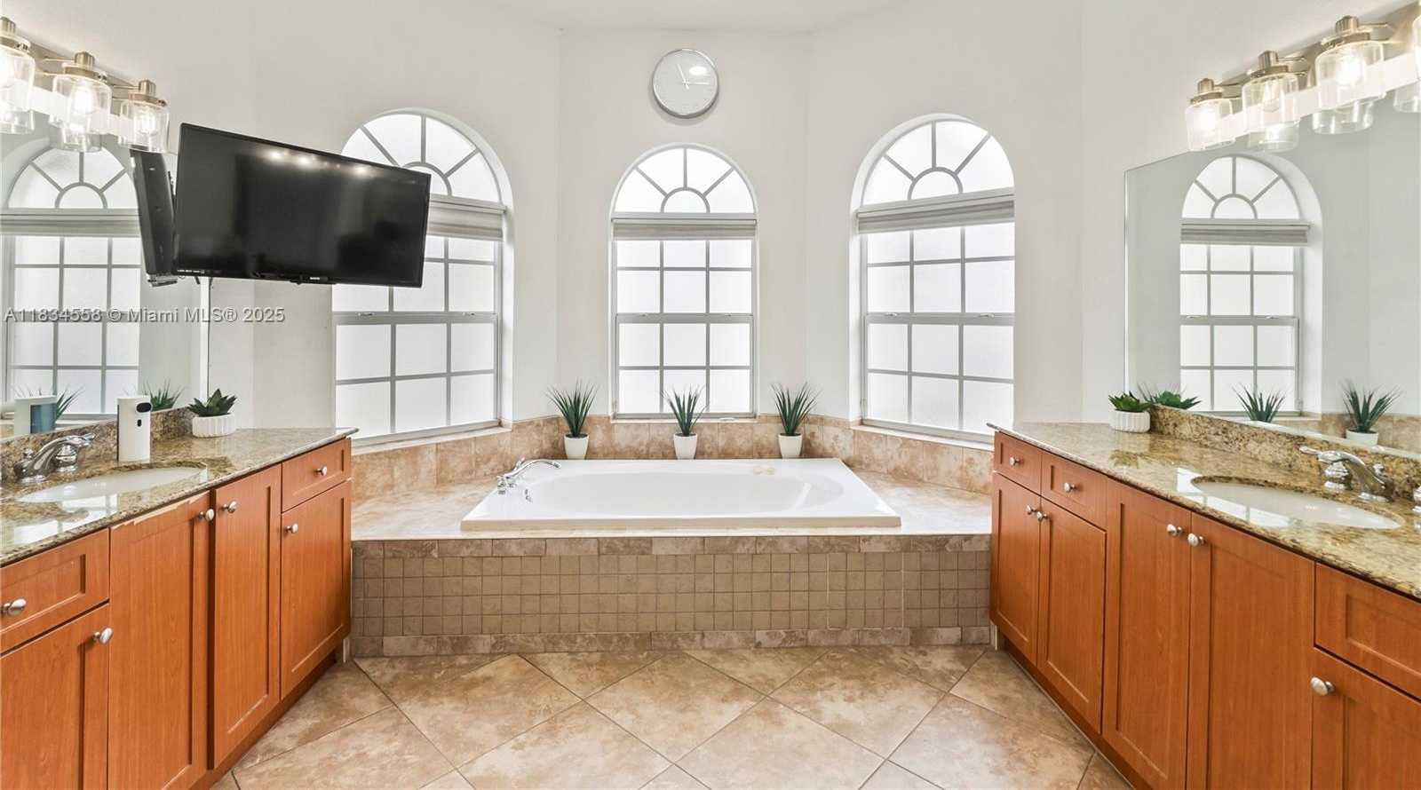 Small Image of 8346 SOUTH WEST 51ST ST, Fort Lauderdale Number 23