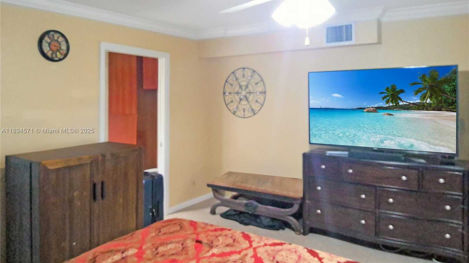 Small Image of 841 NORTH EAST 139TH ST, North Miami Number 14