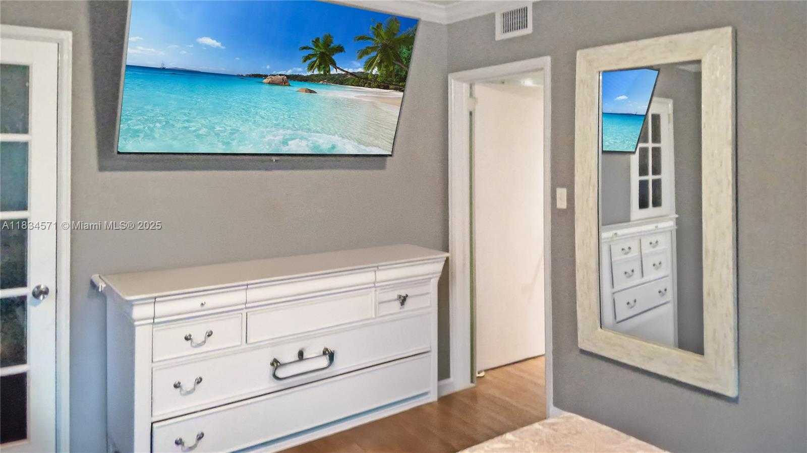 Small Image of 841 NORTH EAST 139TH ST, North Miami Number 24