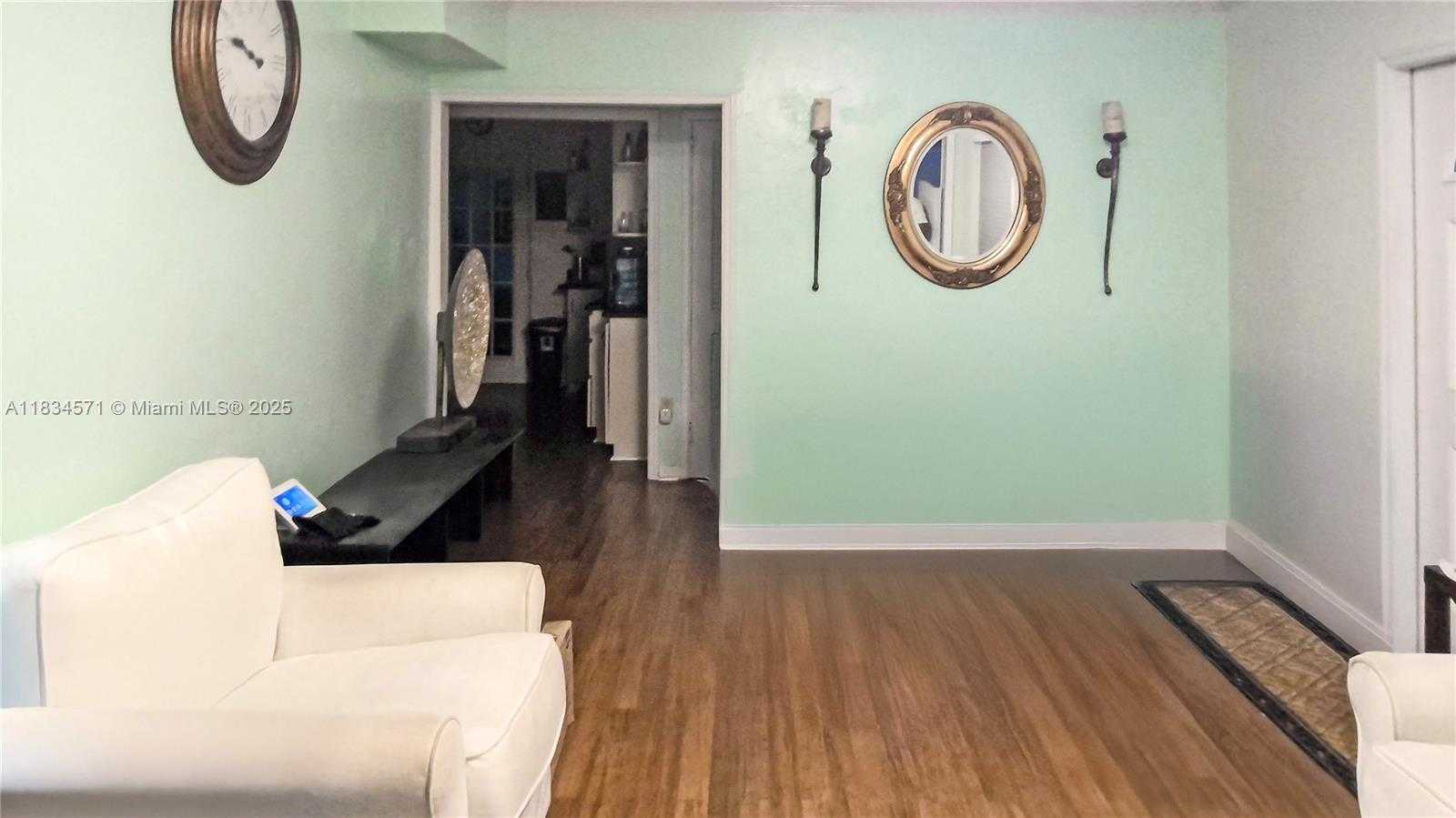 Small Image of 841 NORTH EAST 139TH ST, North Miami Number 26
