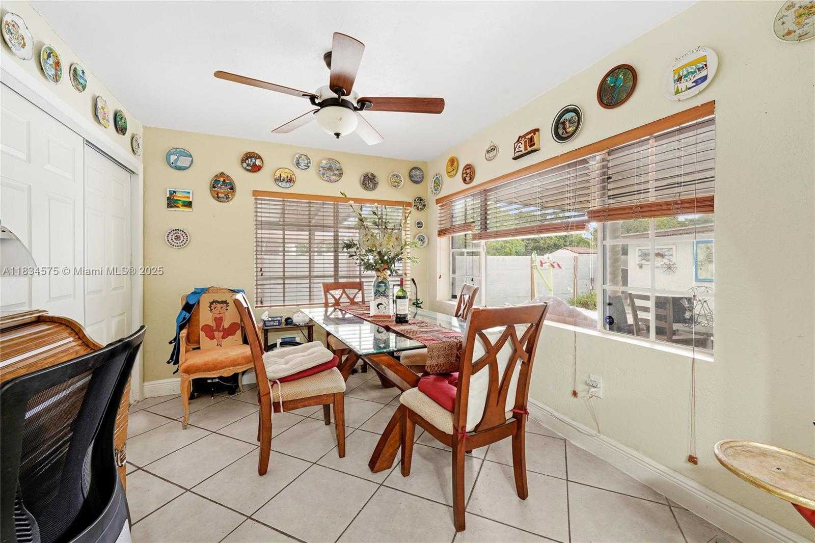 Small Image of 1385 NORTH EAST 130TH ST, North Miami Number 30