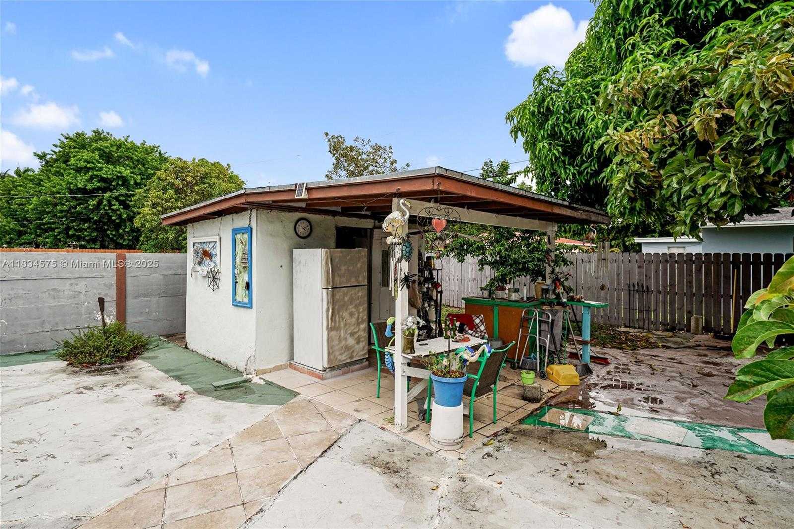 Small Image of 1385 NORTH EAST 130TH ST, North Miami Number 35