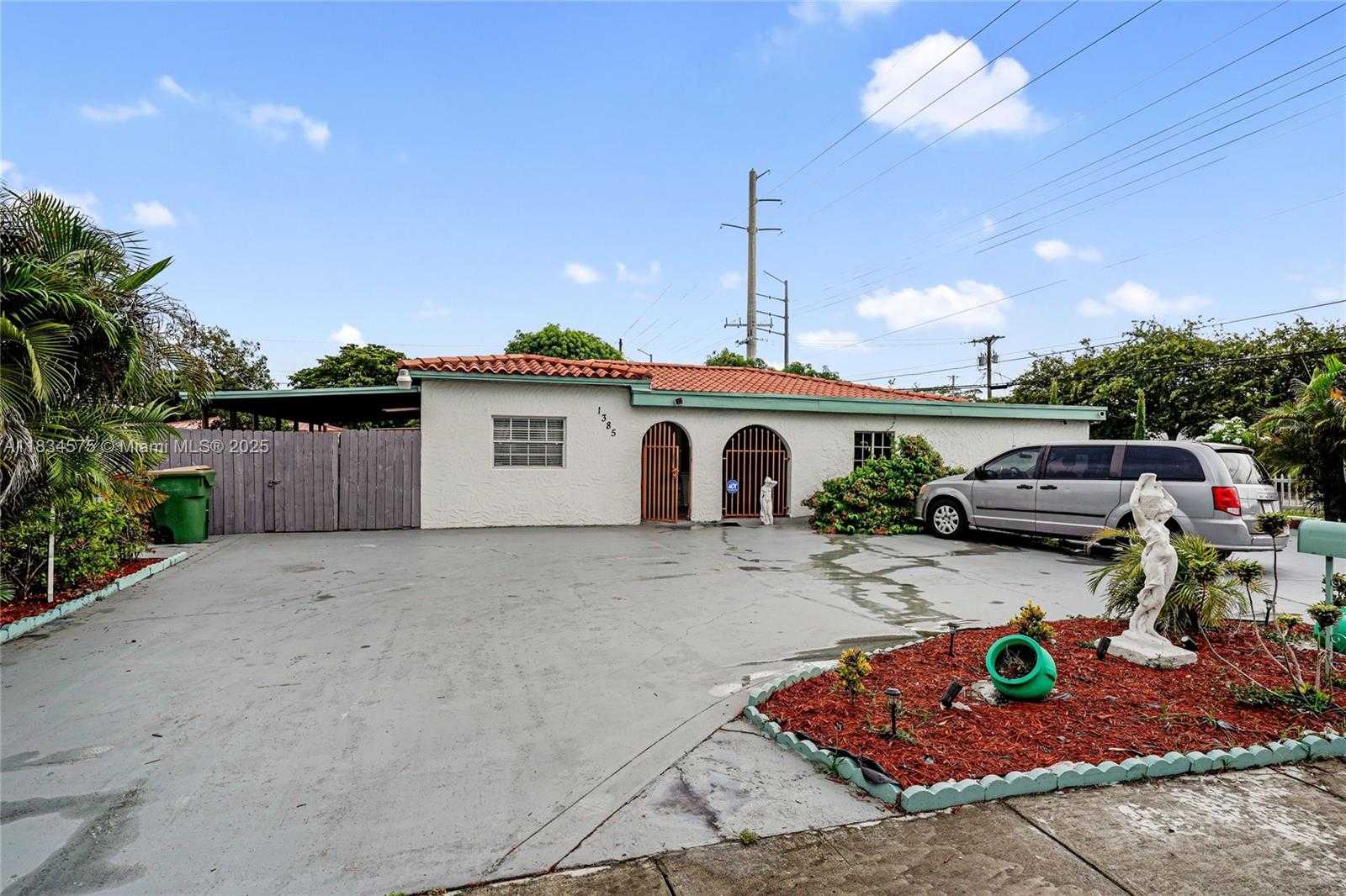 Small Image of 1385 NORTH EAST 130TH ST, North Miami Number 41