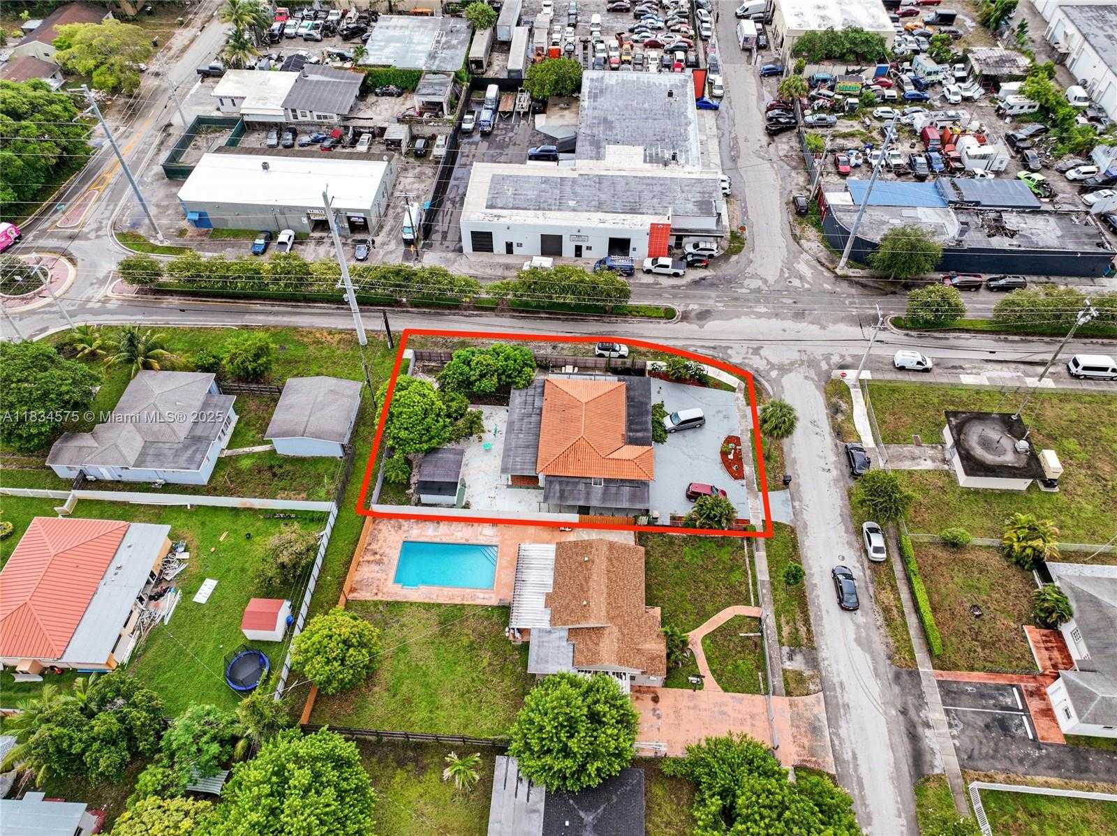 Small Image of 1385 NORTH EAST 130TH ST, North Miami Number 68
