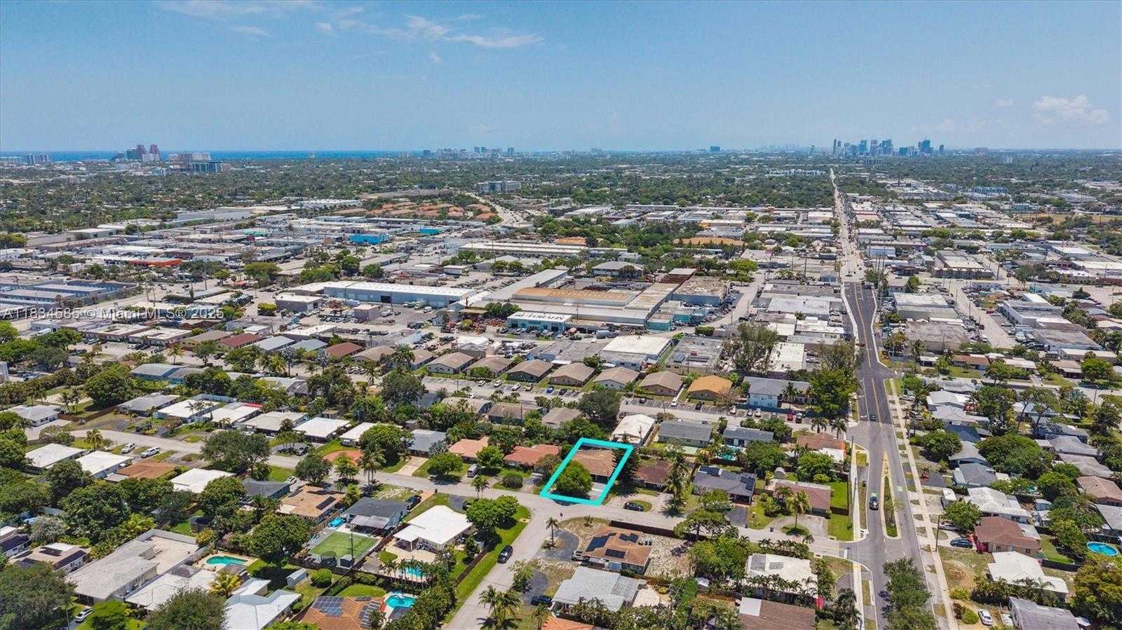 Small Image of 700 NORTH EAST 47TH ST, Oakland Park Number 19