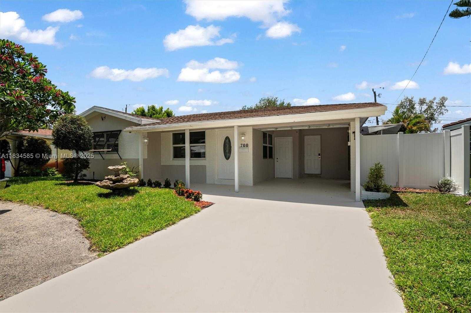Small Image of 700 NORTH EAST 47TH ST, Oakland Park Number 2