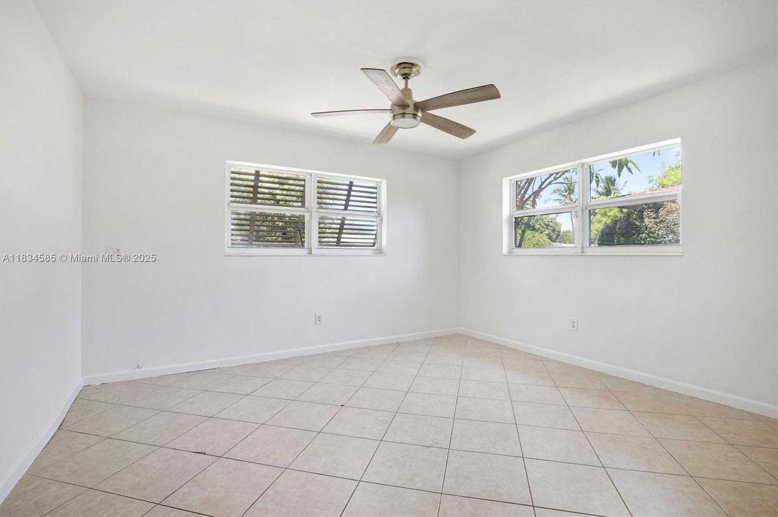 Small Image of 700 NORTH EAST 47TH ST, Oakland Park Number 9