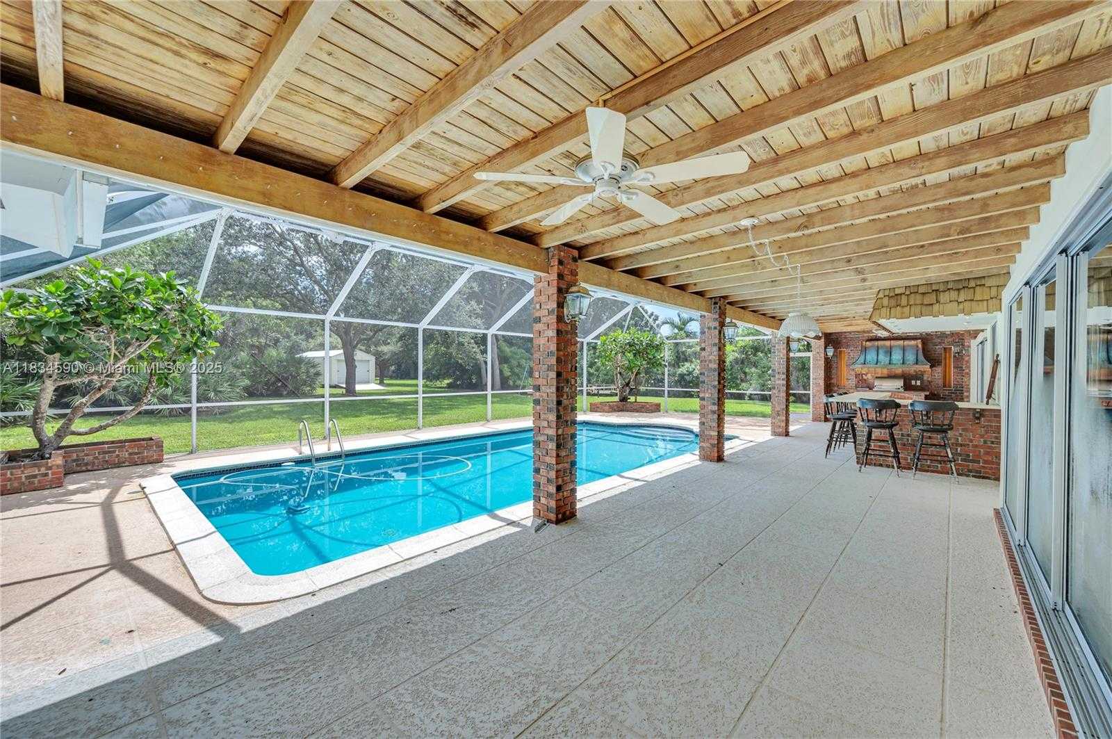 Small Image of 14921 SOUTH WEST 72ND CT, Palmetto Bay Number 11