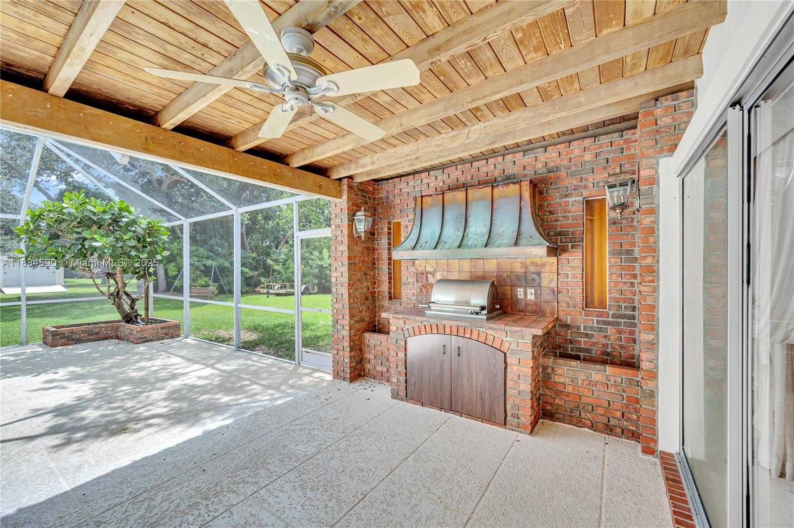 Small Image of 14921 SOUTH WEST 72ND CT, Palmetto Bay Number 5