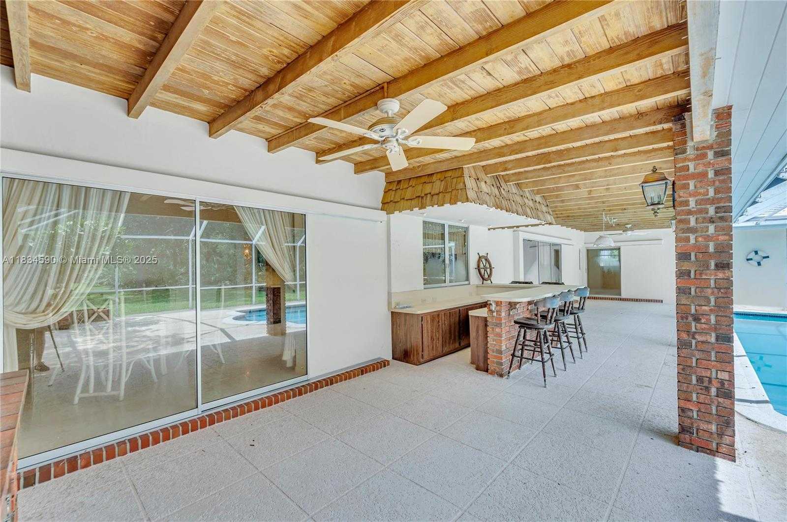 Small Image of 14921 SOUTH WEST 72ND CT, Palmetto Bay Number 7