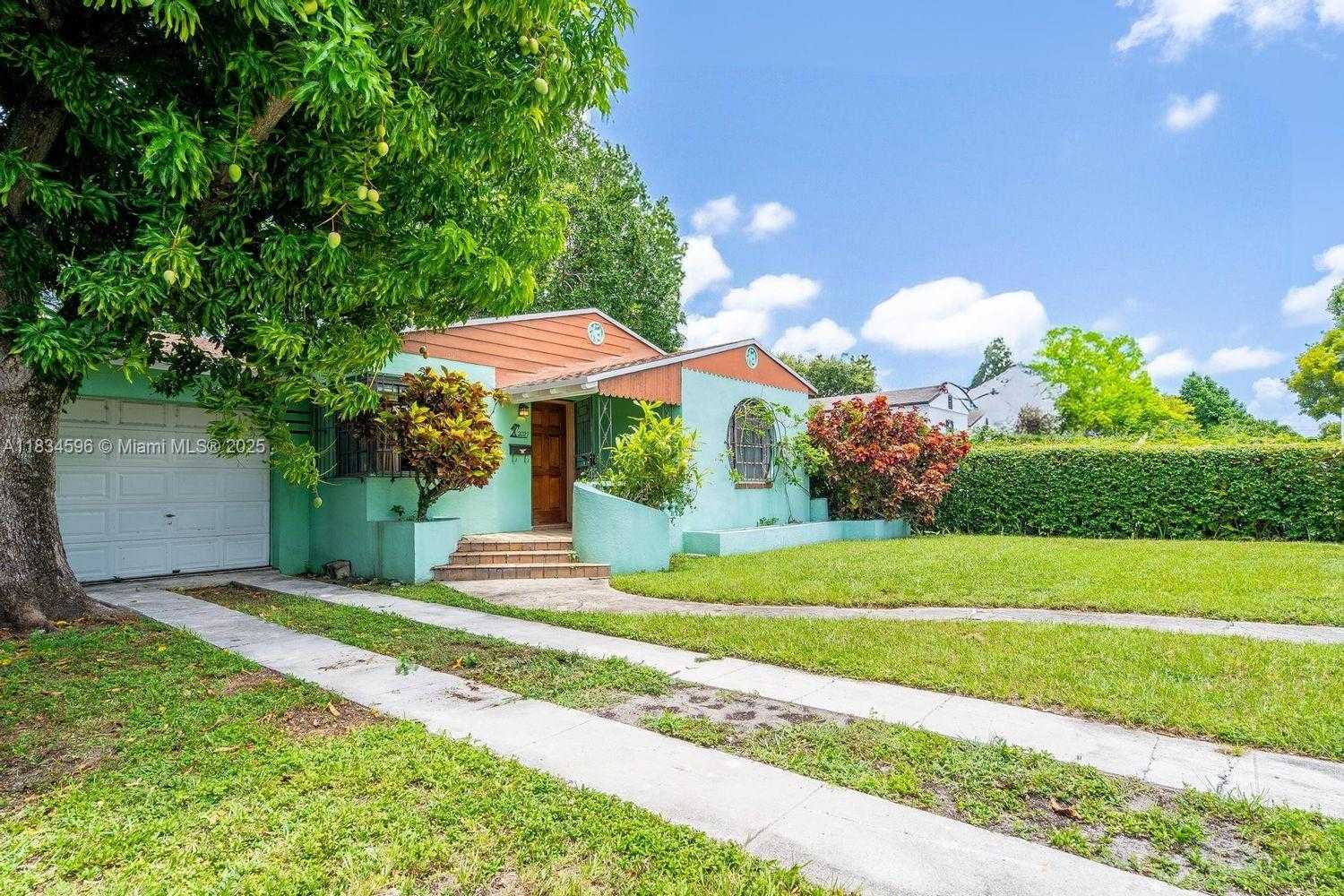 Small Image of 2025 SOUTH WEST 19TH ST, Miami Number 20