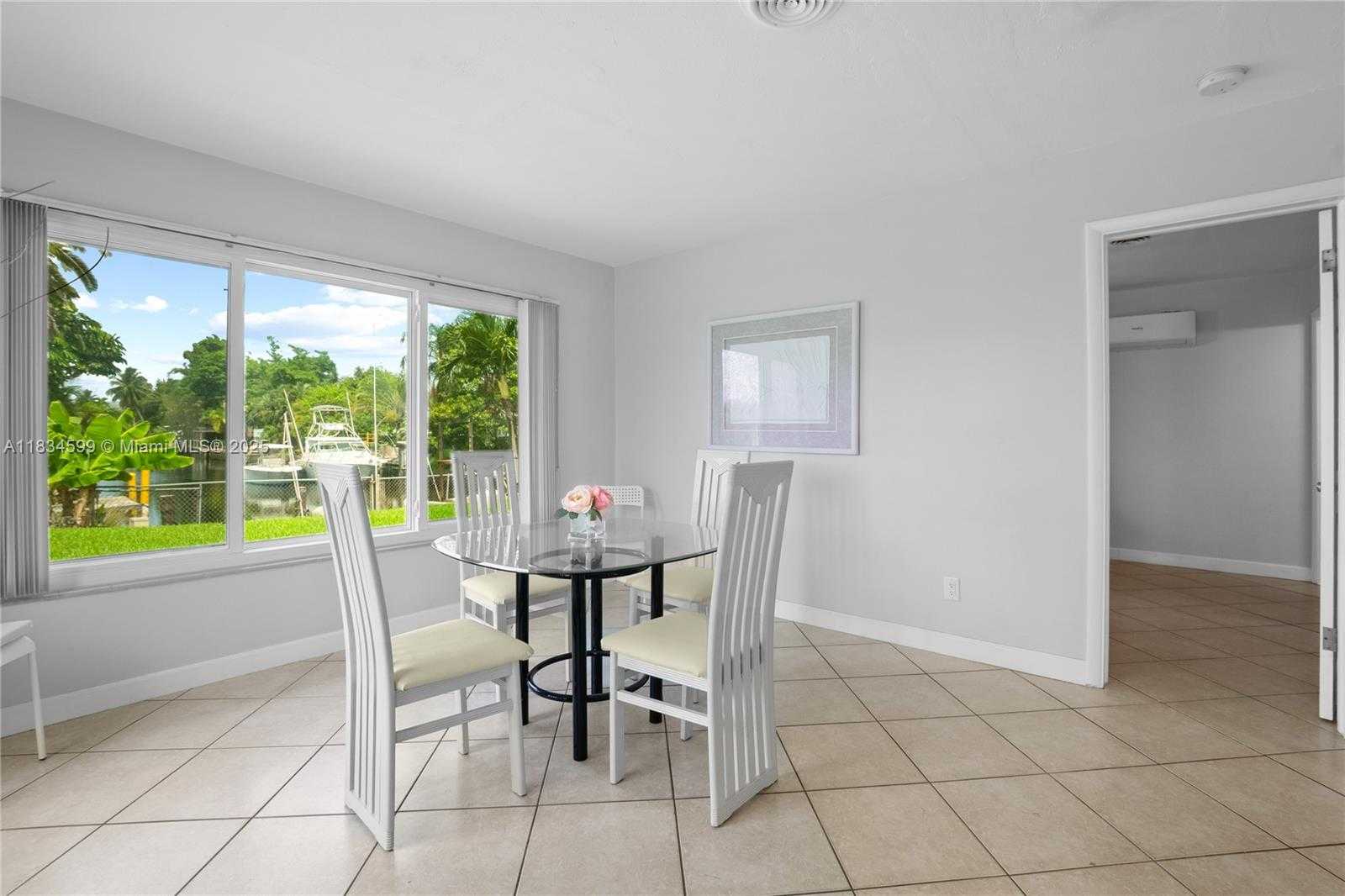 Small Image of 4421 SOUTH WEST 33RD AVE, Dania Beach Number 10