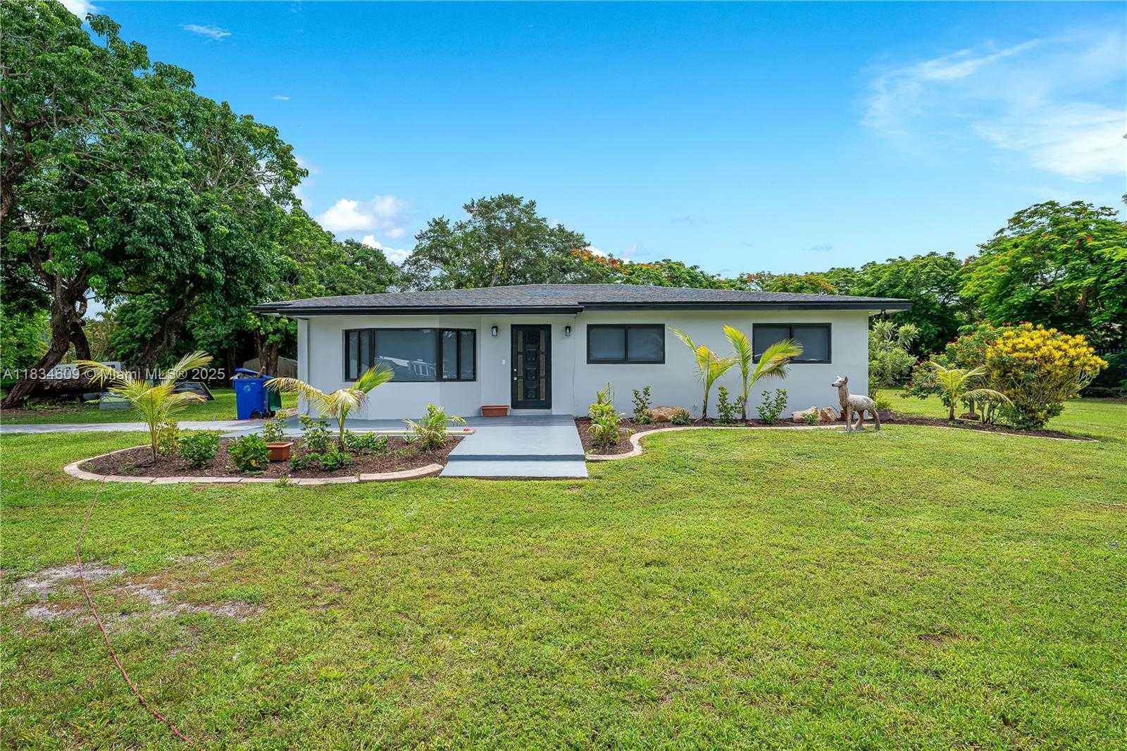 Small Image of 4660 SOUTH WEST 128TH AVE, Southwest Ranches Number 3
