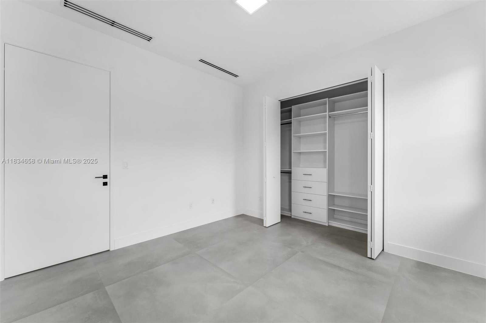 Small Image of 8220 SOUTH WEST 193RD TERRACE, Cutler Bay Number 27