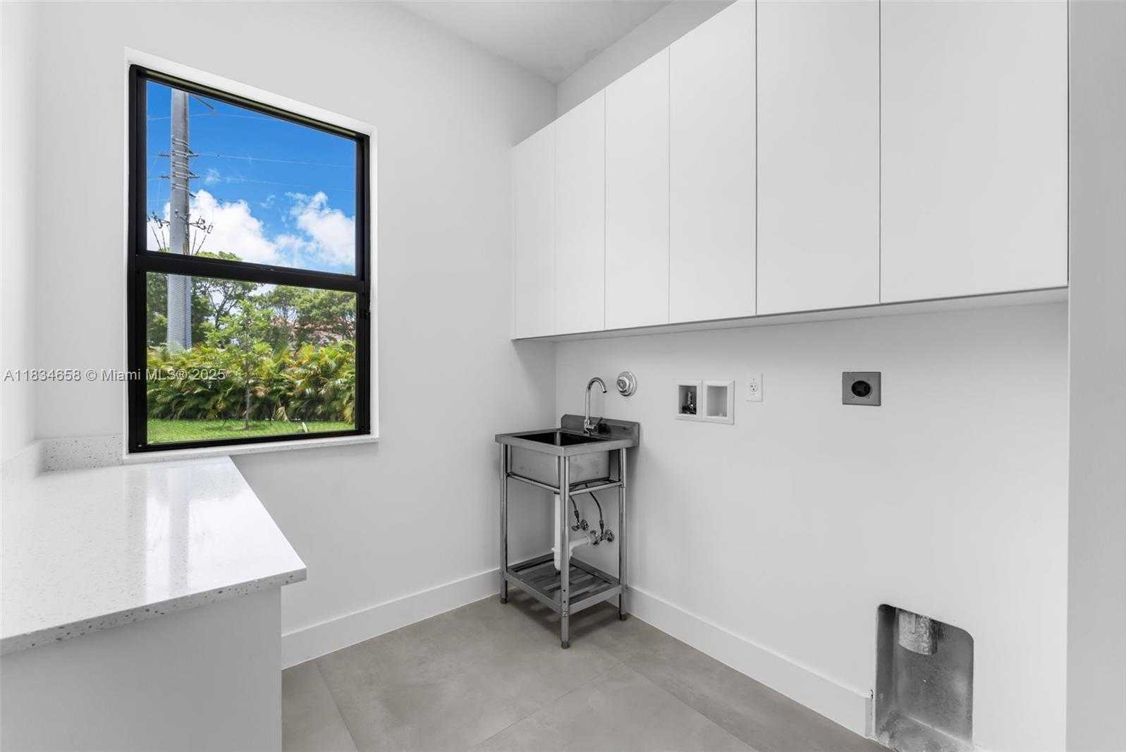 Small Image of 8220 SOUTH WEST 193RD TERRACE, Cutler Bay Number 35