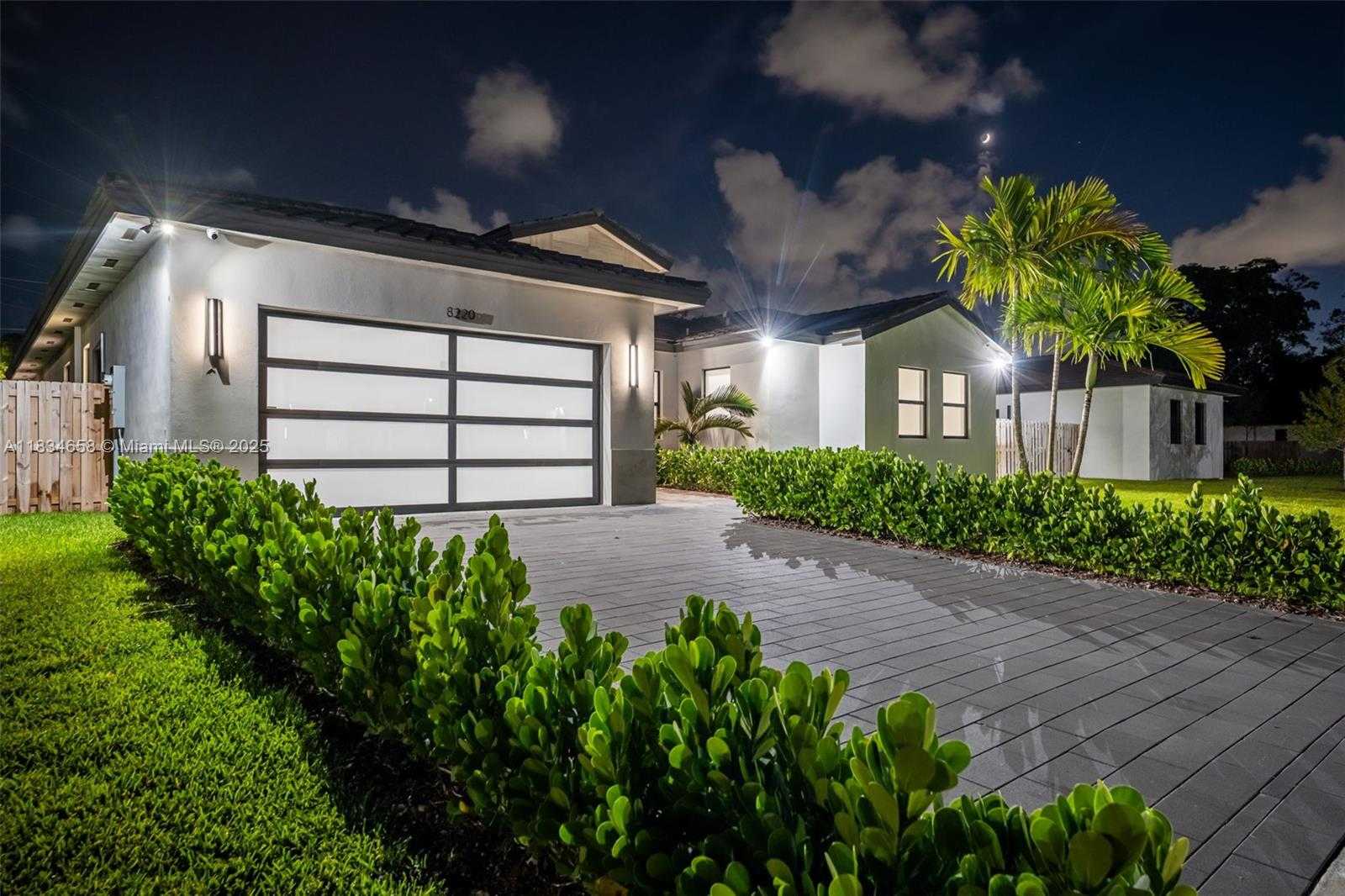 Small Image of 8220 SOUTH WEST 193RD TERRACE, Cutler Bay Number 60