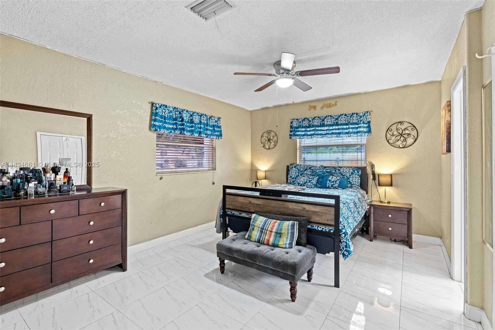 Small Image of 5220 SOUTH WEST 6TH ST, Plantation Number 10