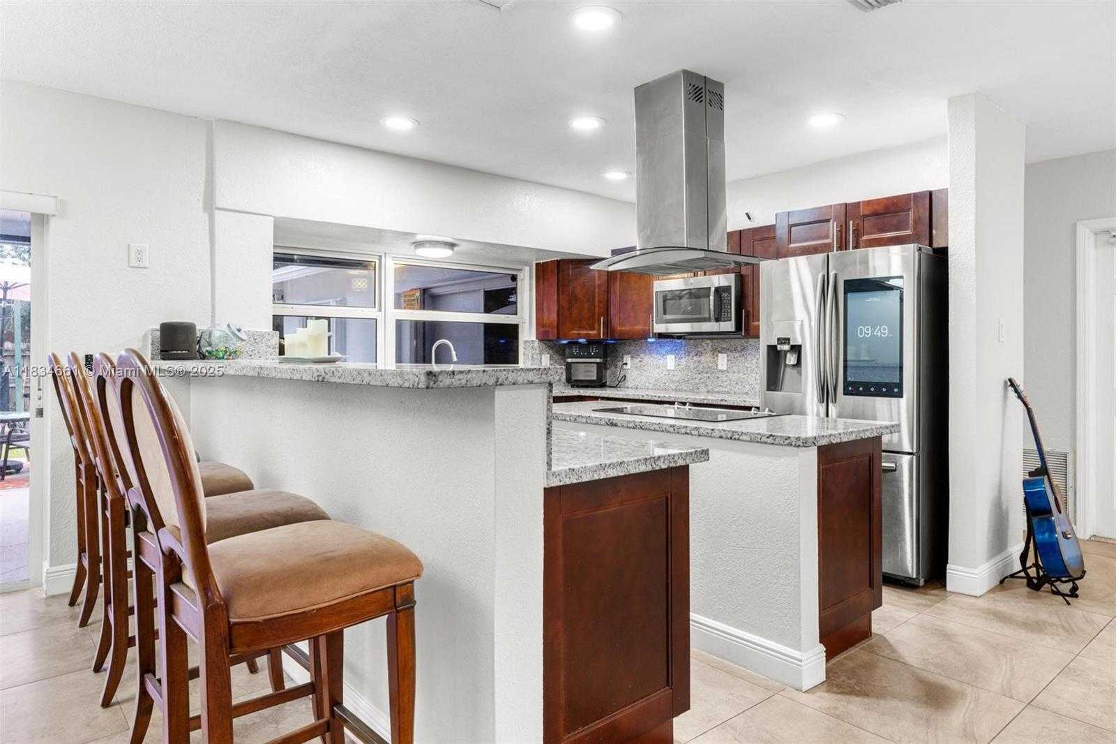 Small Image of 5220 SOUTH WEST 6TH ST, Plantation Number 7