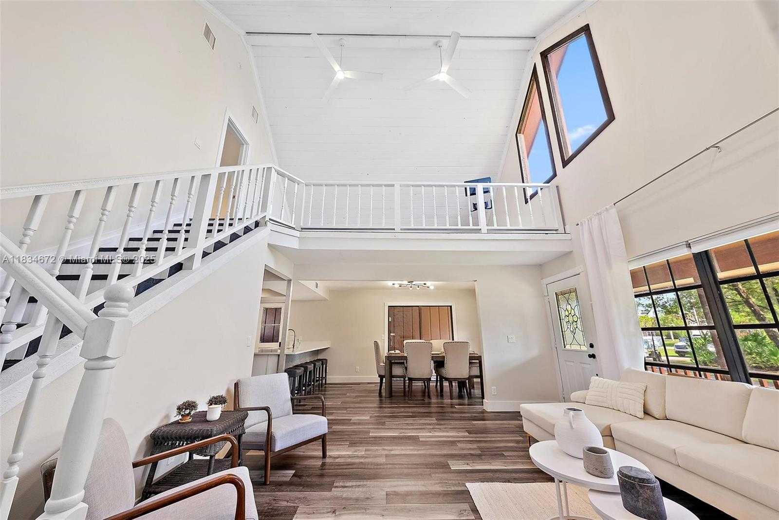 Small Image of 7264 159TH CT N, Palm Beach Gardens Number 4