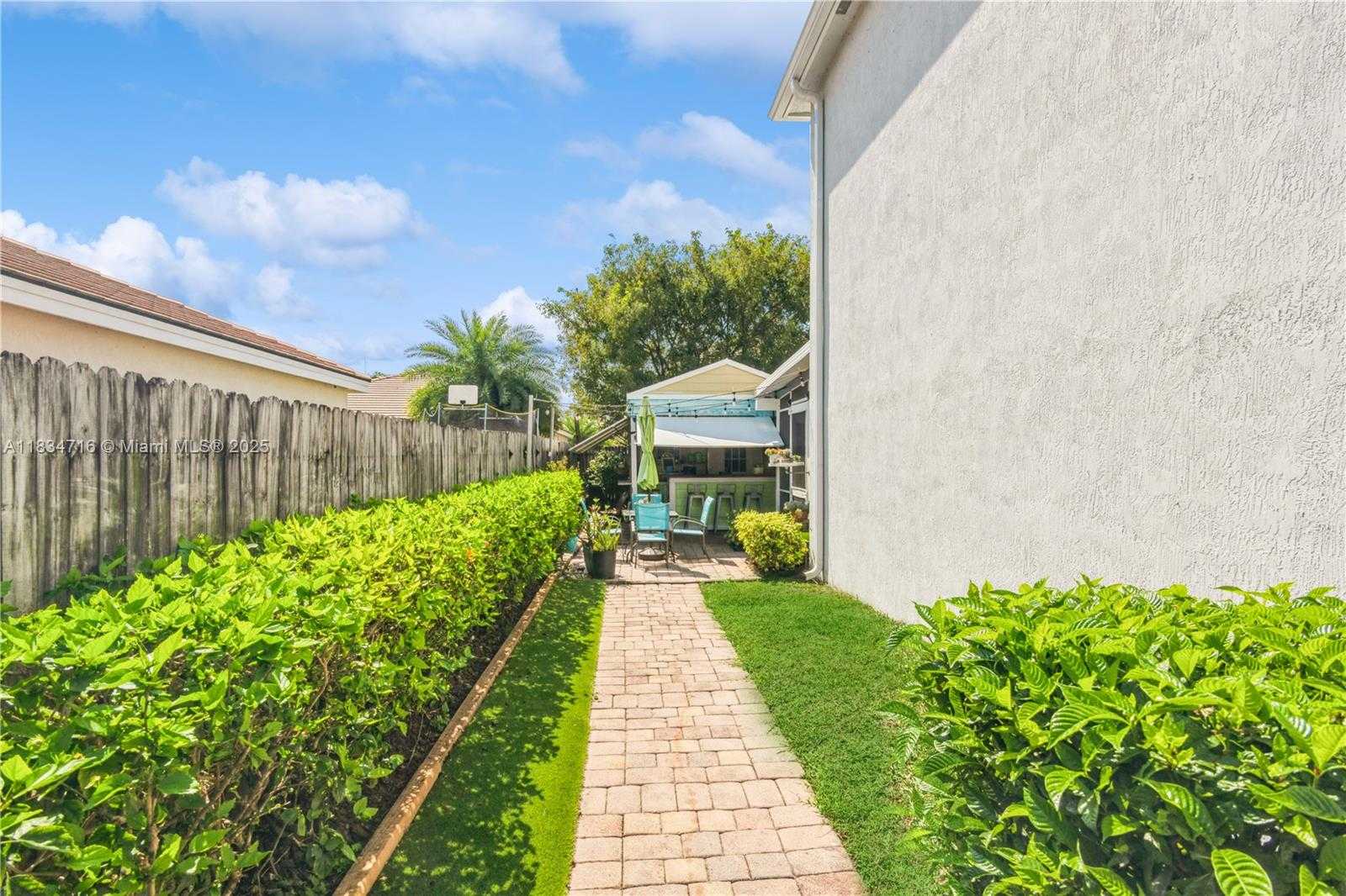 Small Image of 3076 SOUTH EAST 4TH CT, Homestead Number 10