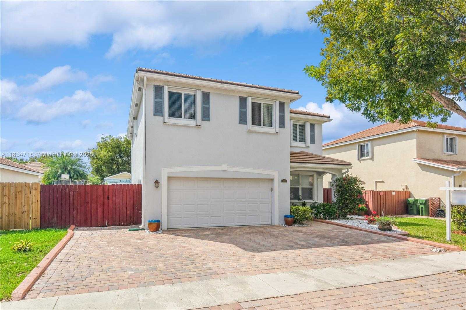 Small Image of 3076 SOUTH EAST 4TH CT, Homestead Number 2