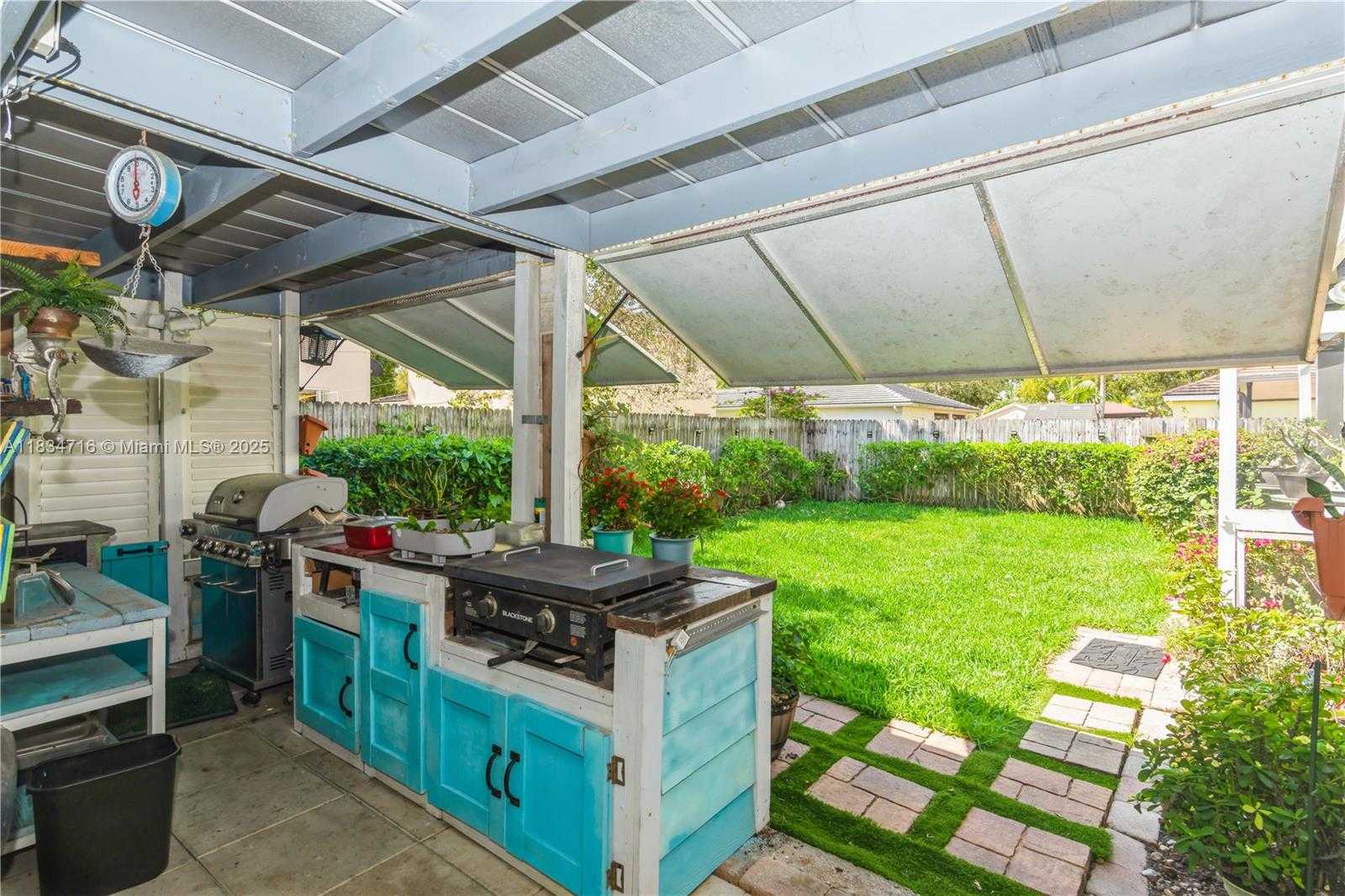 Small Image of 3076 SOUTH EAST 4TH CT, Homestead Number 8