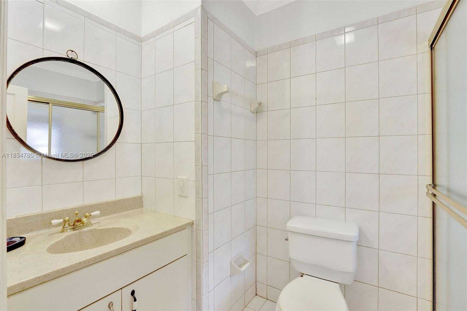 Small Image of 1231 COLUMBUS BLVD, Coral Gables Number 14