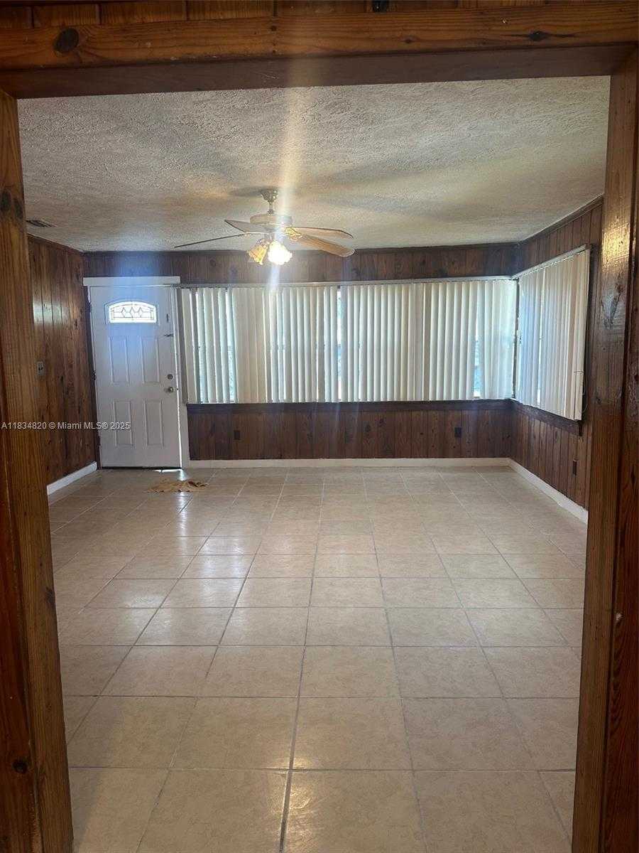 Small Image of 532 BOND, Clewiston Number 2