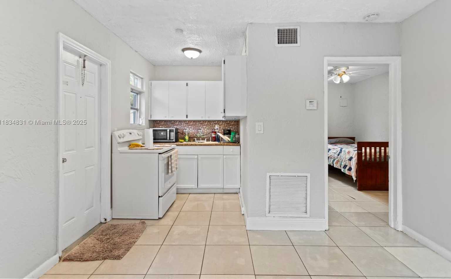 Small Image of 5734 MCKINLEY ST, Hollywood Number 34