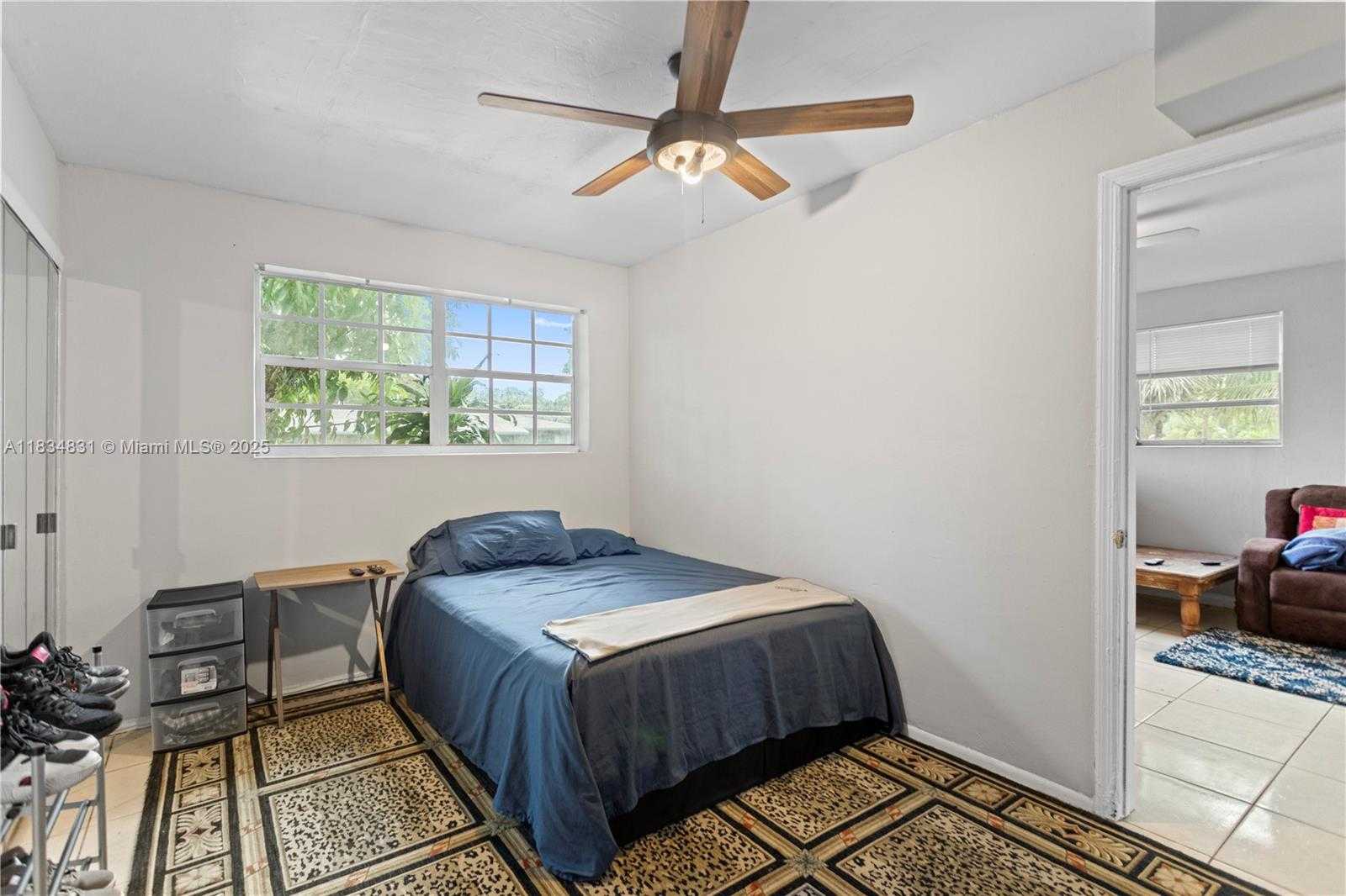 Small Image of 5734 MCKINLEY ST, Hollywood Number 42