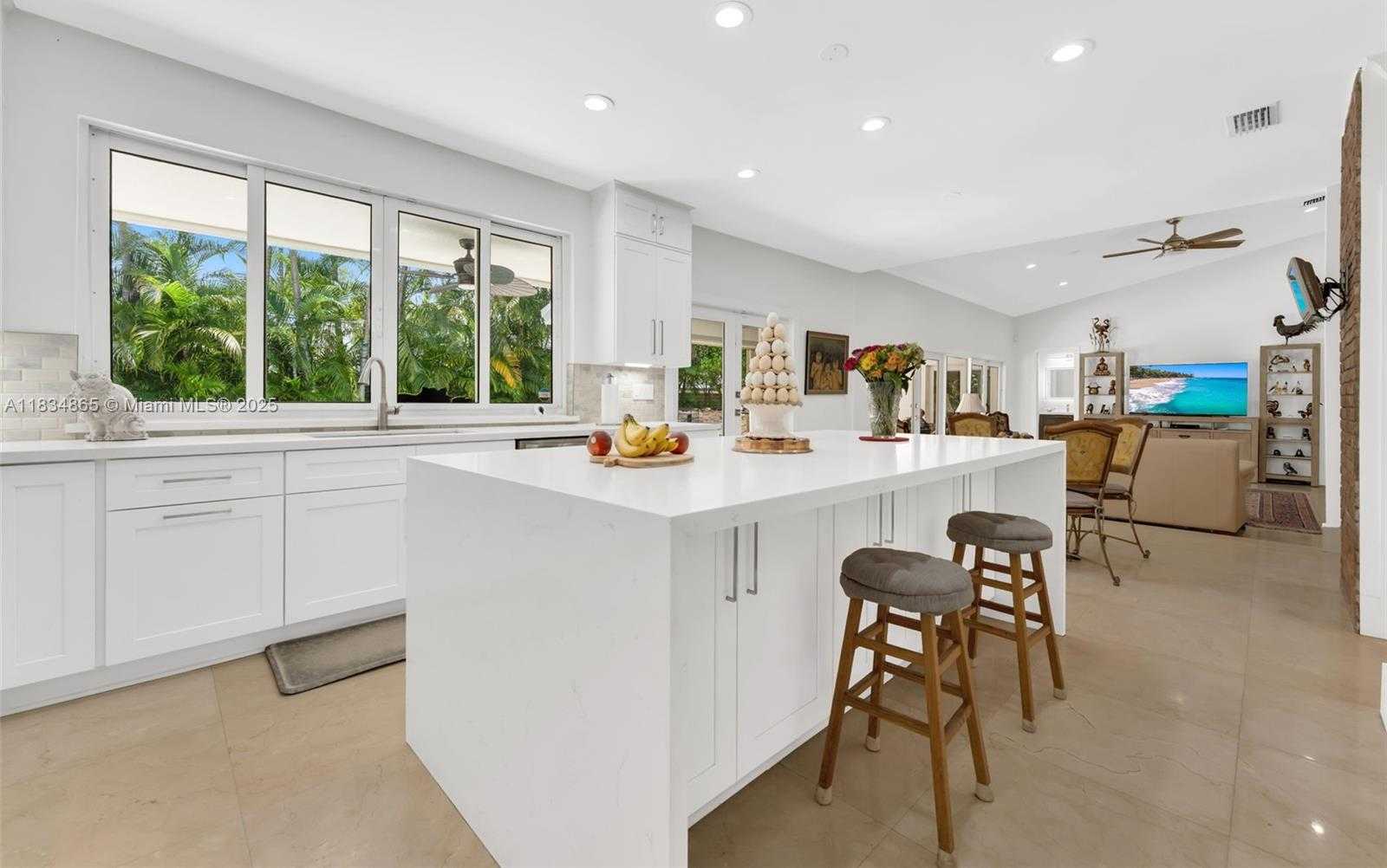 Small Image of 17940 SOUTH WEST 83RD AVE, Palmetto Bay Number 17