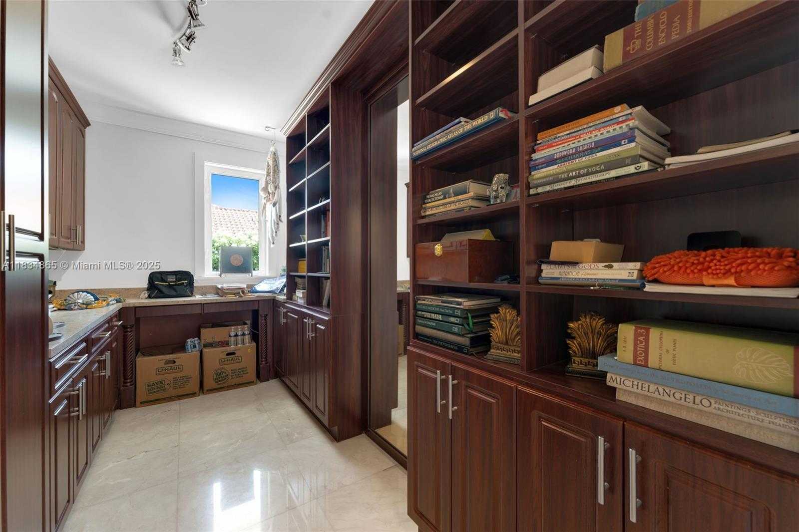 Small Image of 17940 SOUTH WEST 83RD AVE, Palmetto Bay Number 26